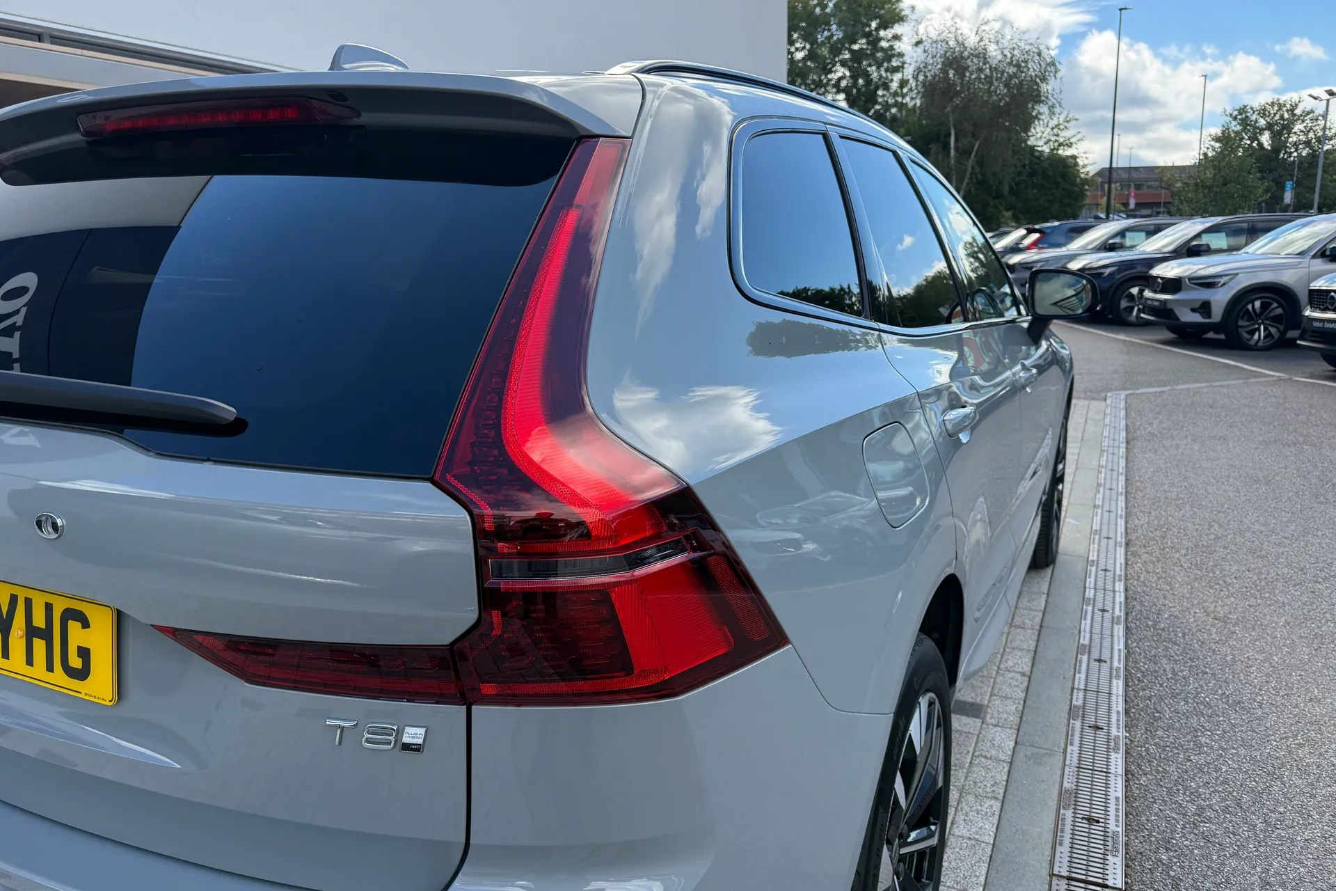 Volvo XC60 thumbnail image number 17