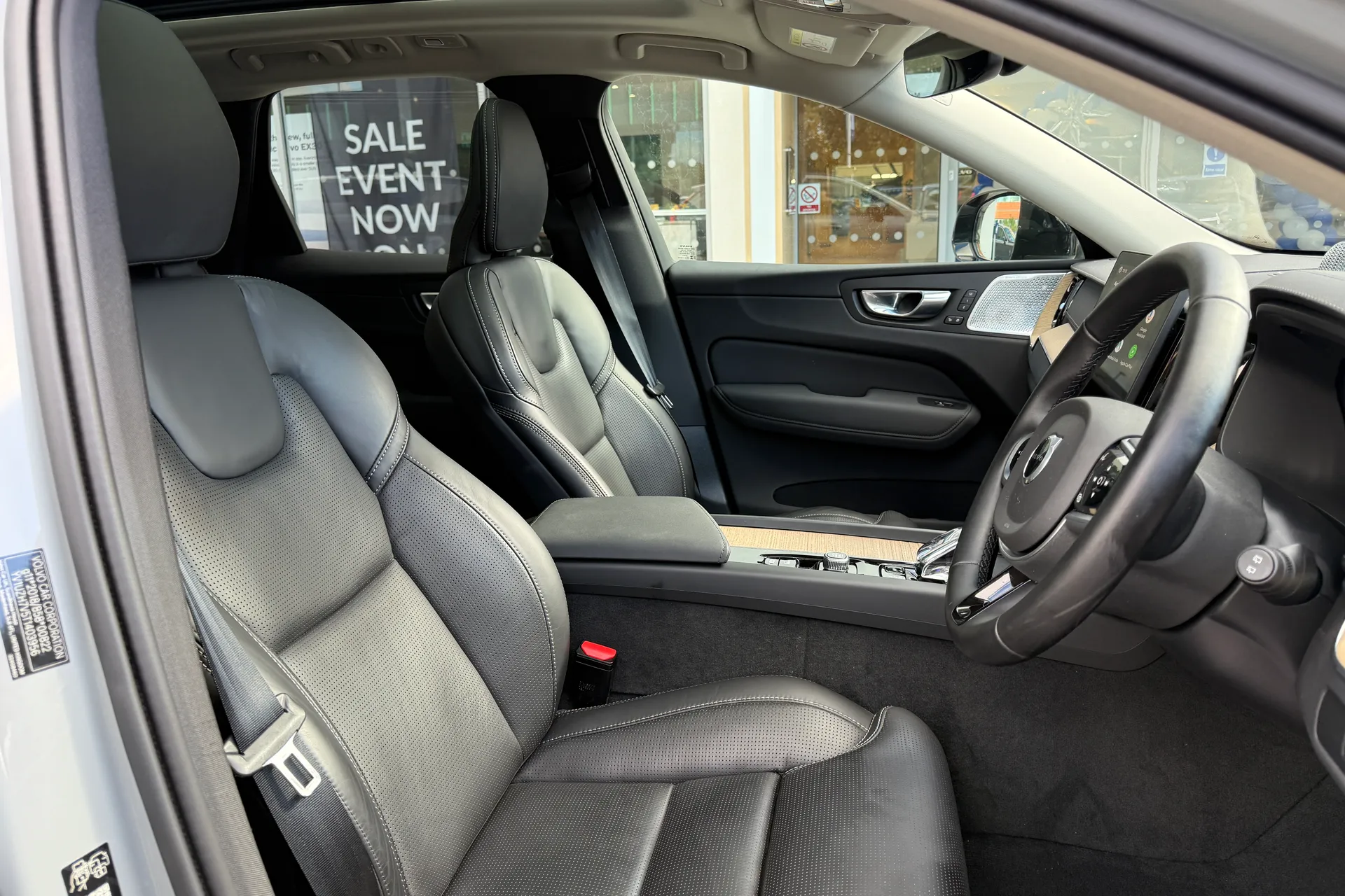 Volvo XC60 thumbnail image number 26