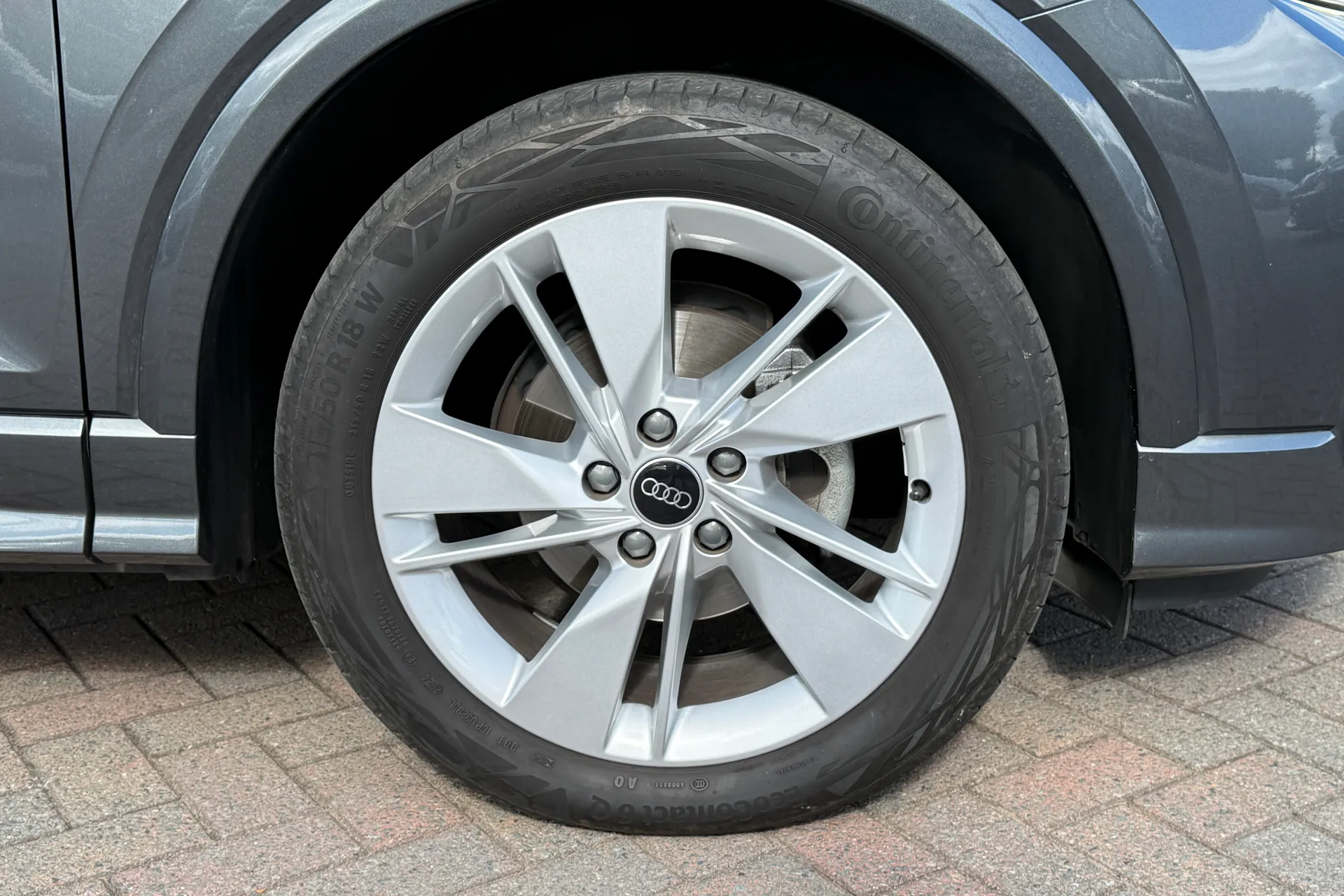 Audi Q2 thumbnail image number 43