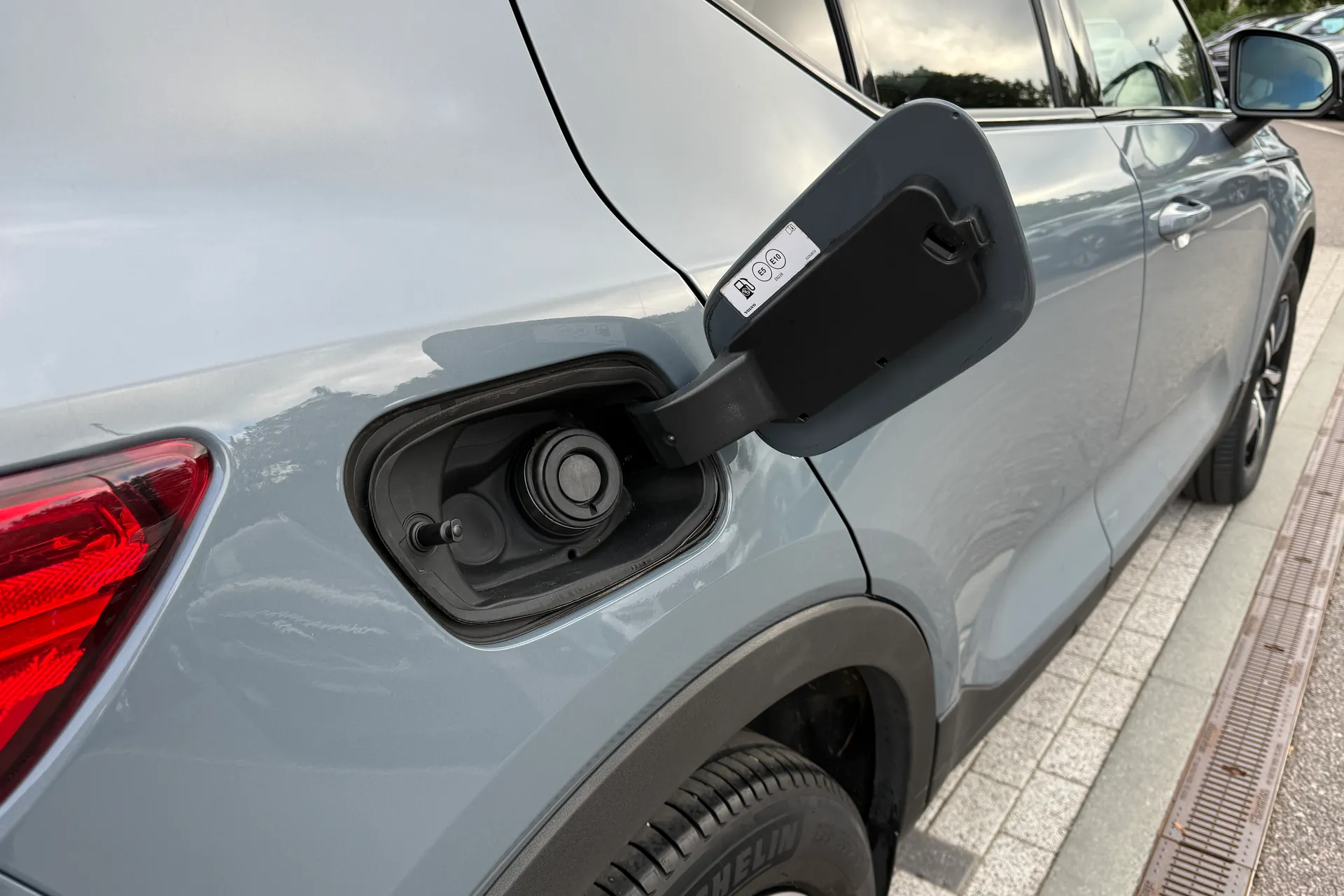 Volvo XC40 thumbnail image number 16