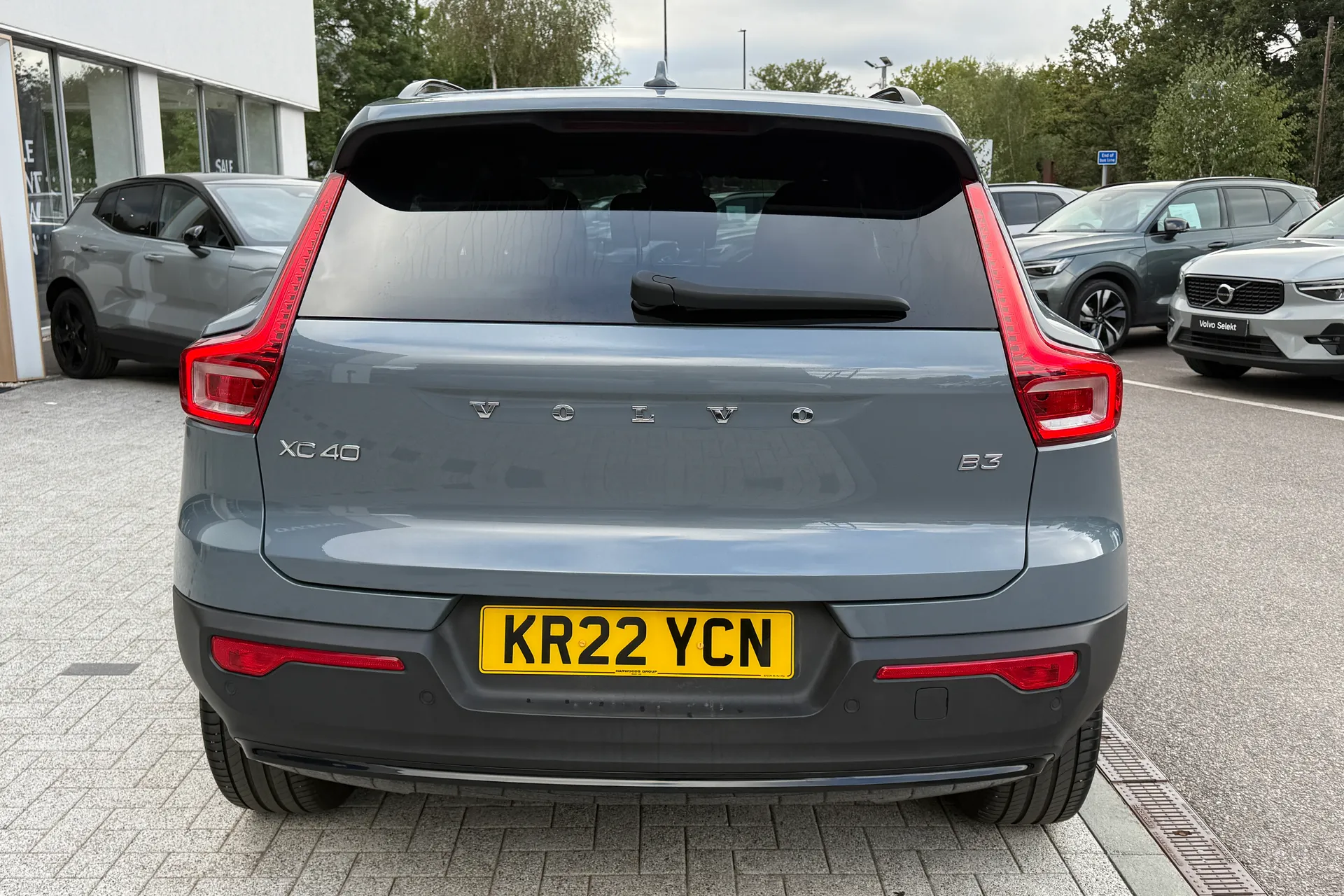 Volvo XC40 thumbnail image number 9