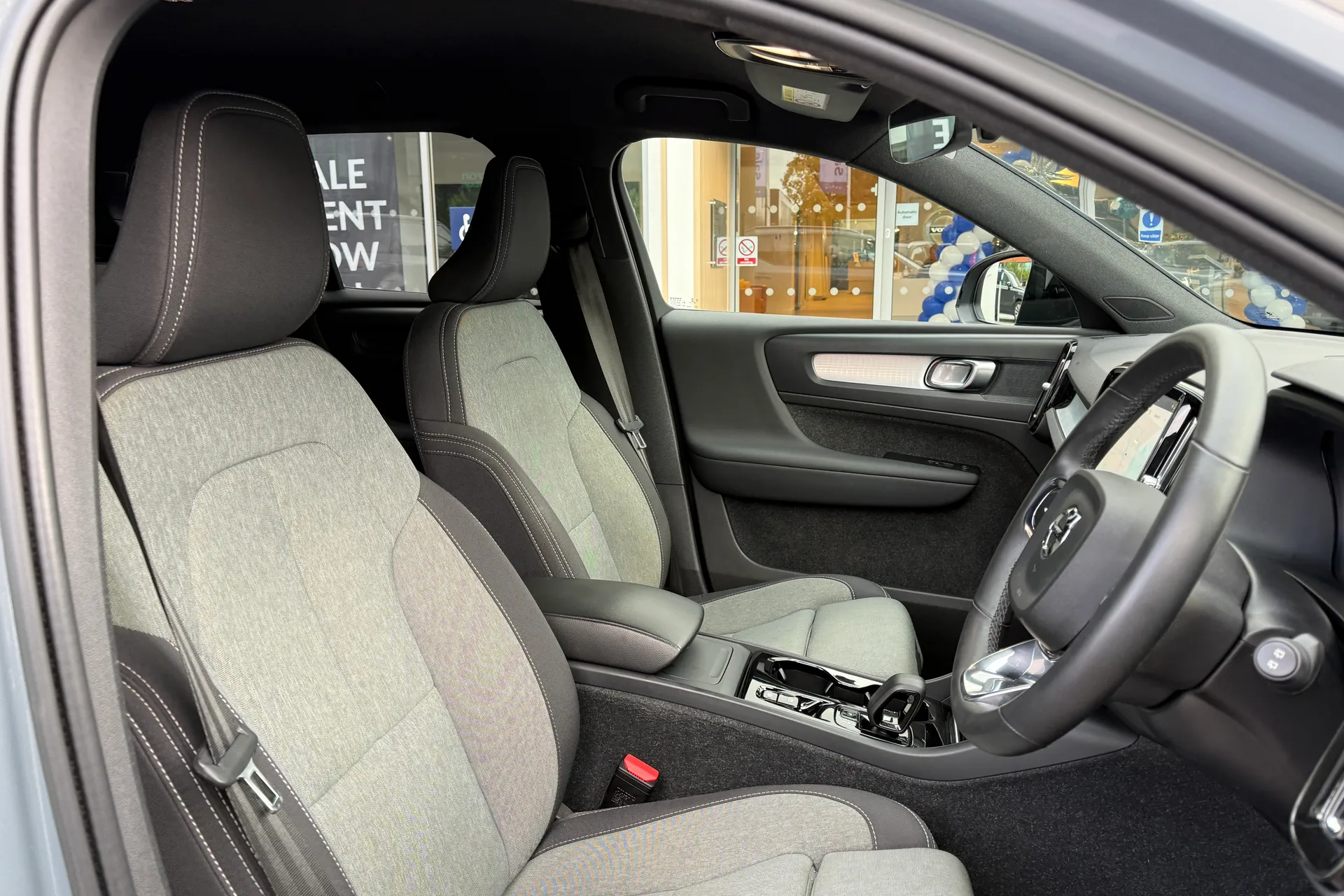 Volvo XC40 thumbnail image number 26