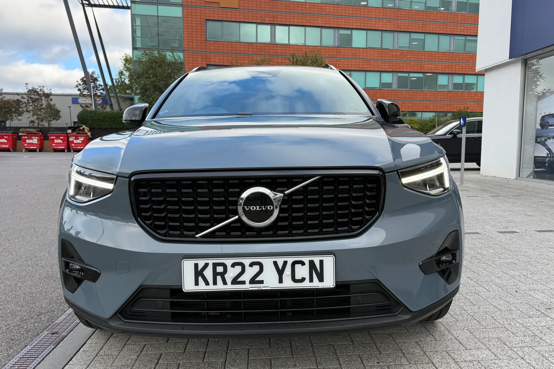 Volvo XC40 thumbnail image number 13