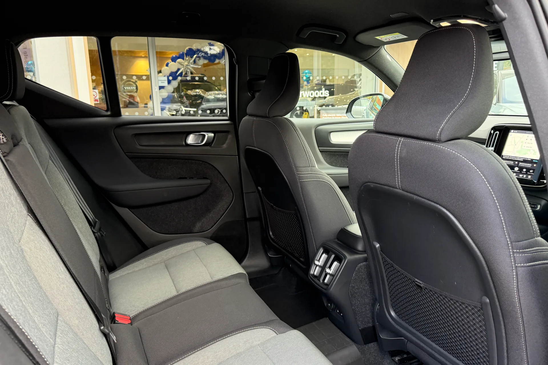 Volvo XC40 thumbnail image number 23