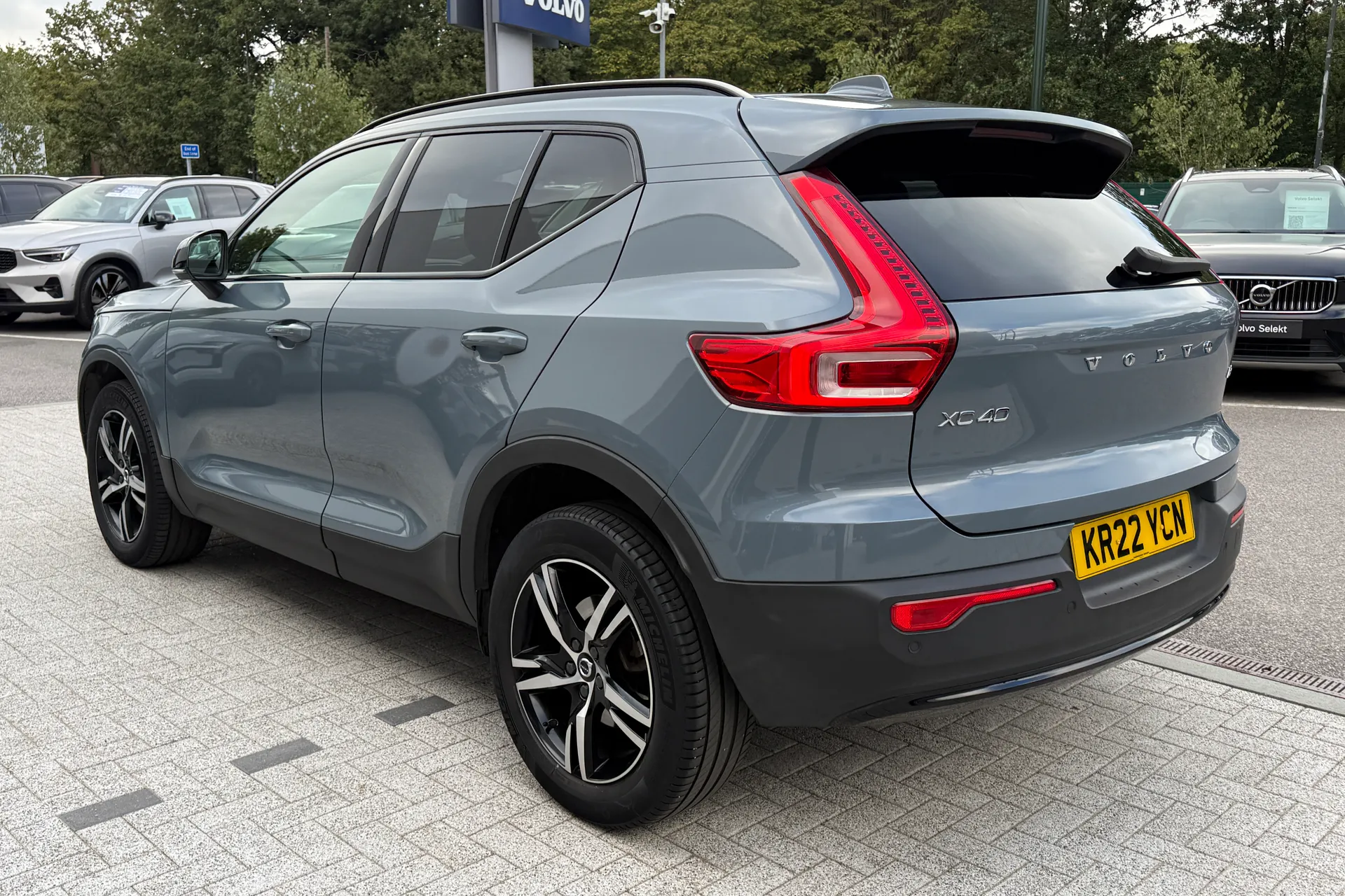 Volvo XC40 thumbnail image number 10