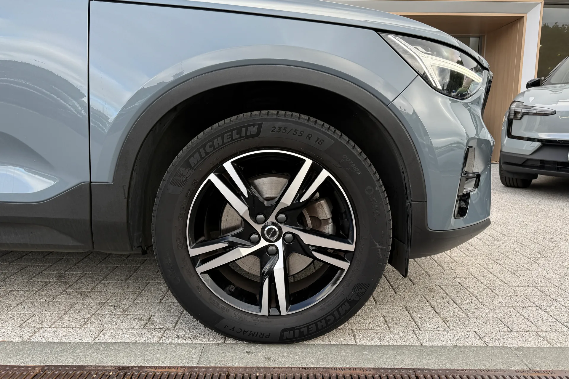 Volvo XC40 thumbnail image number 14