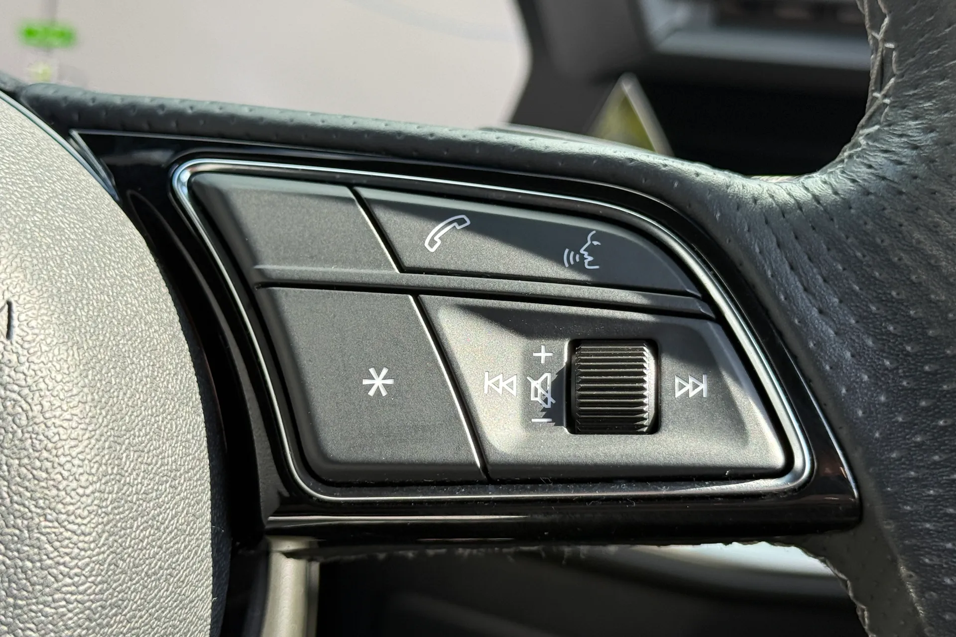 Audi A3 thumbnail image number 23