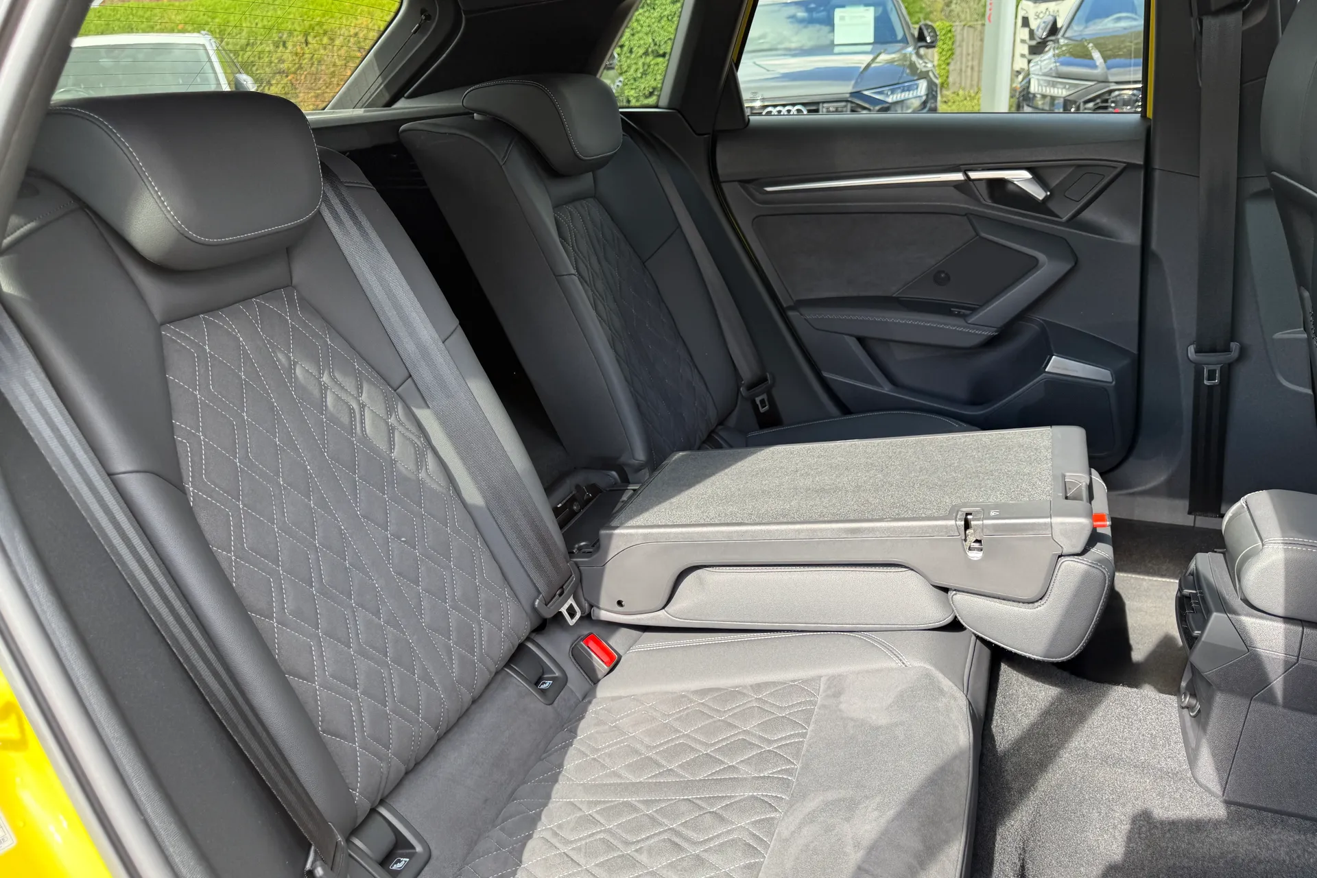 Audi A3 thumbnail image number 47