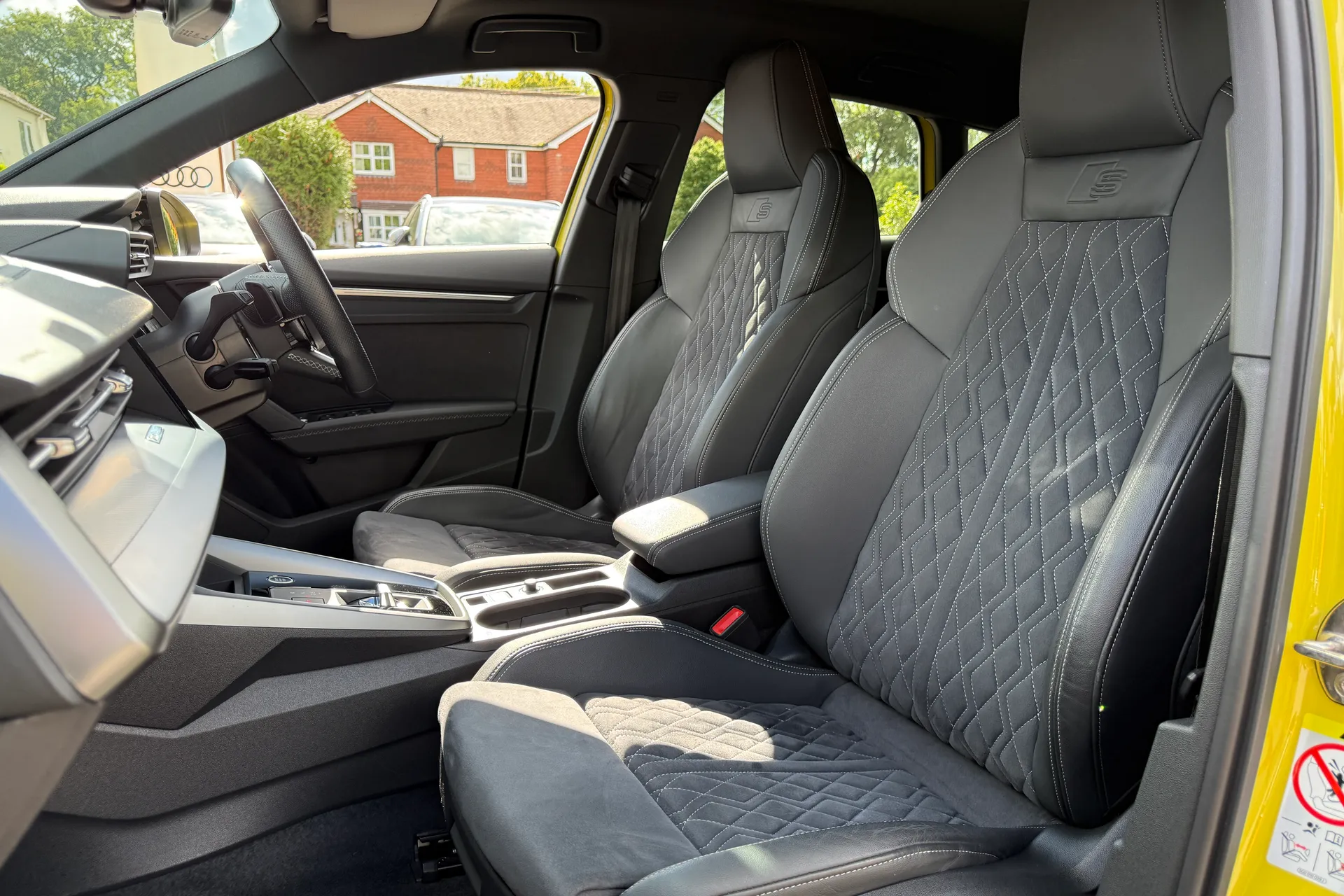 Audi A3 thumbnail image number 31