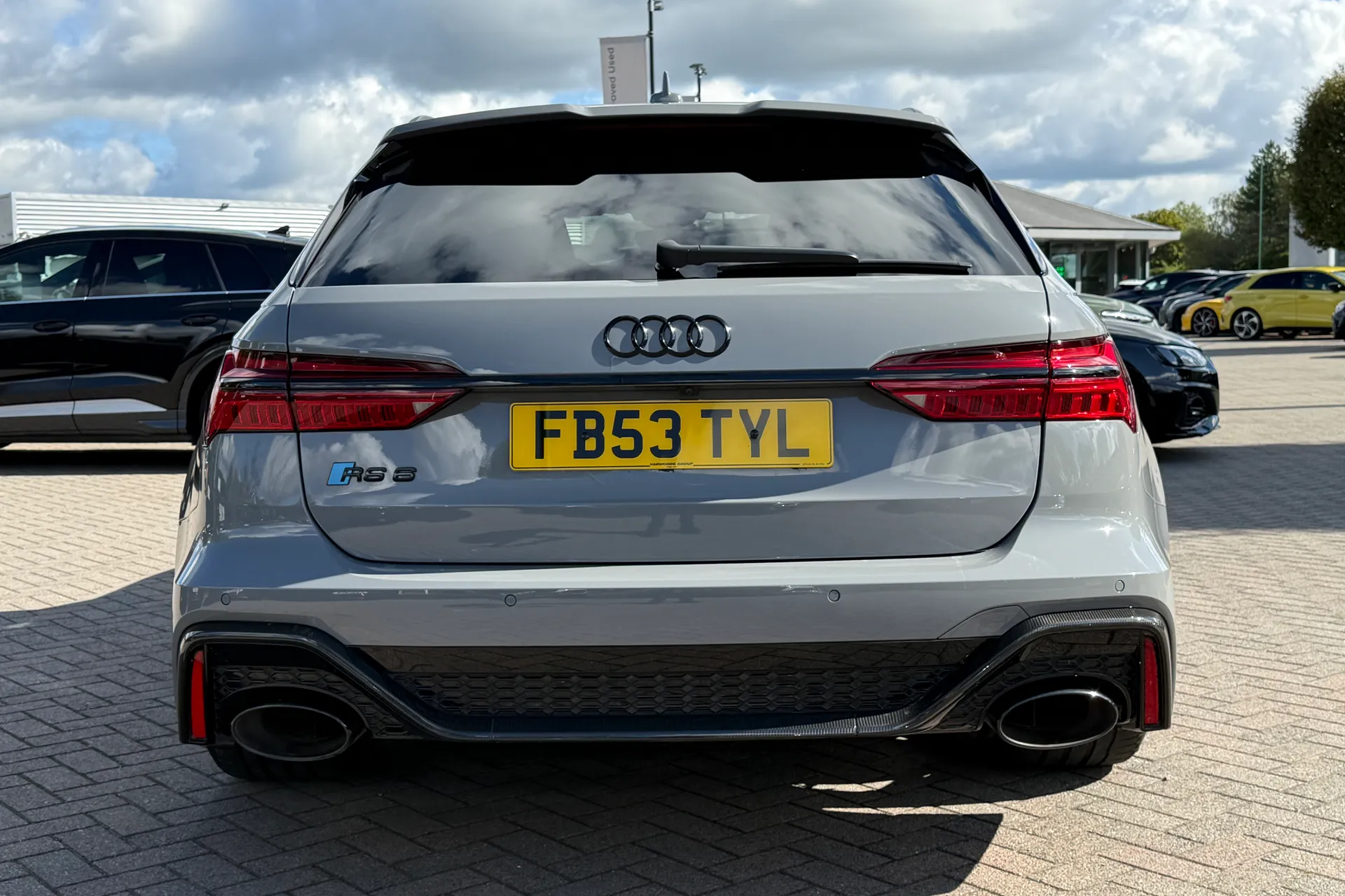 Audi RS6 thumbnail image number 45