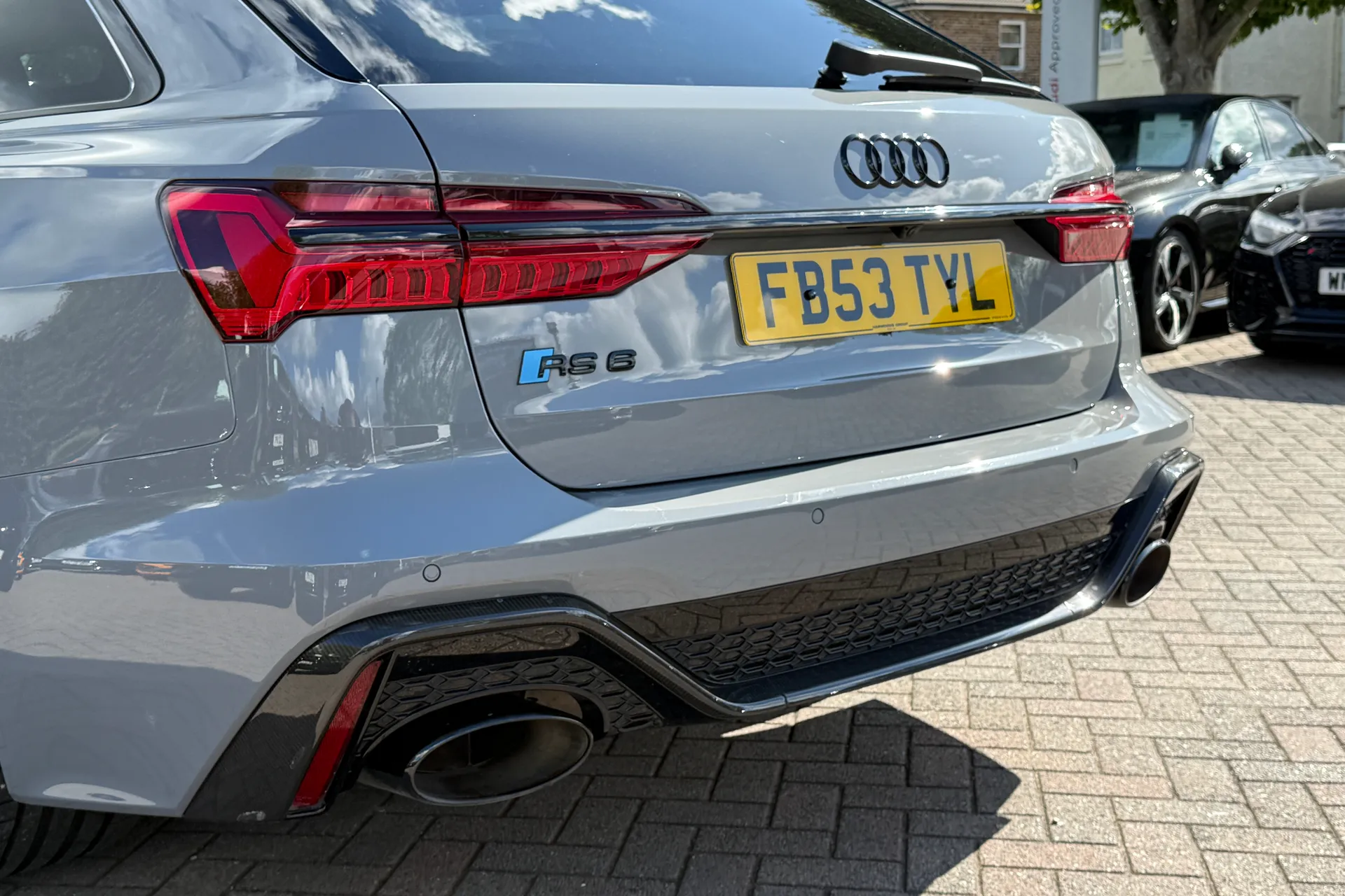 Audi RS6 thumbnail image number 65