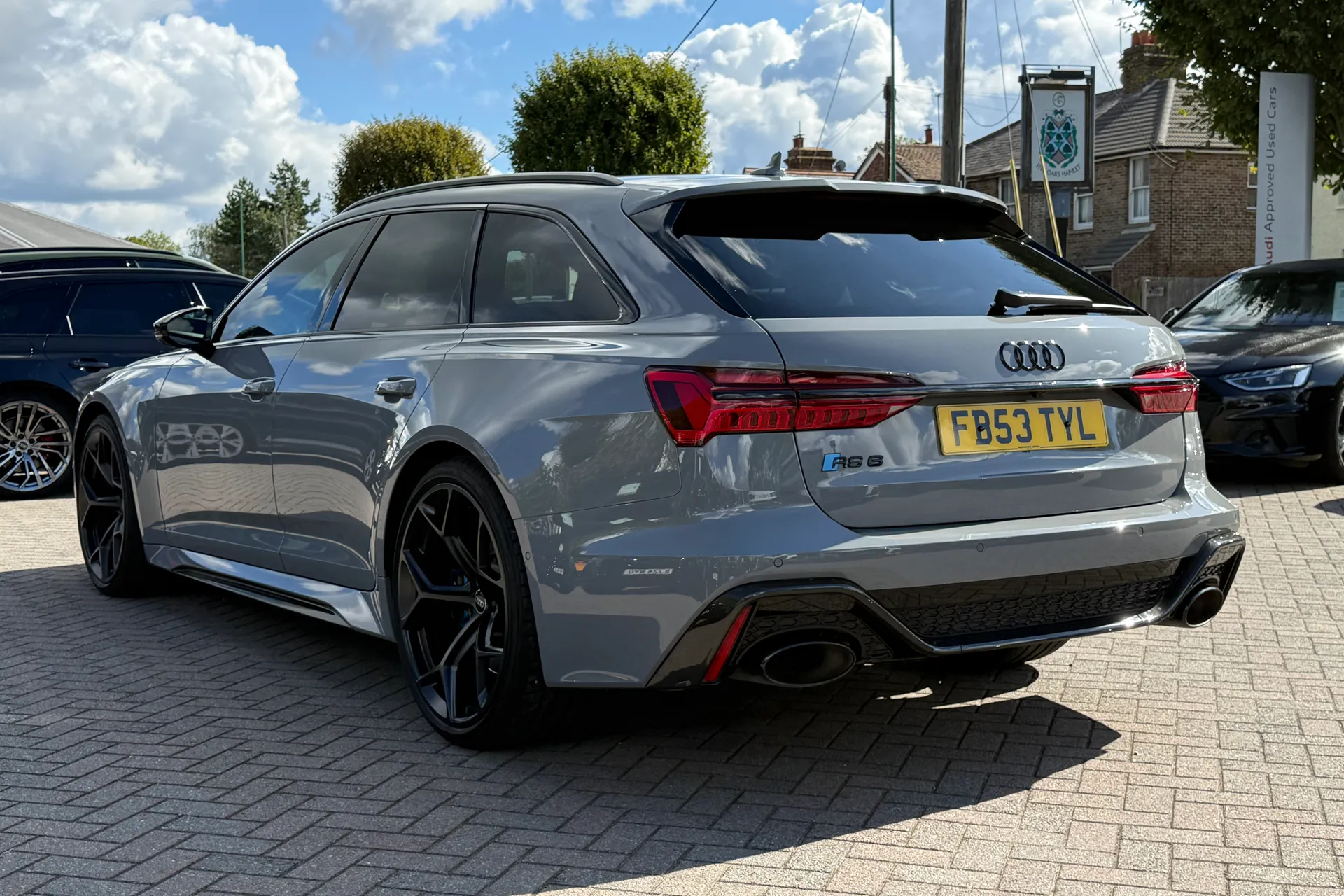 Audi RS6 thumbnail image number 46