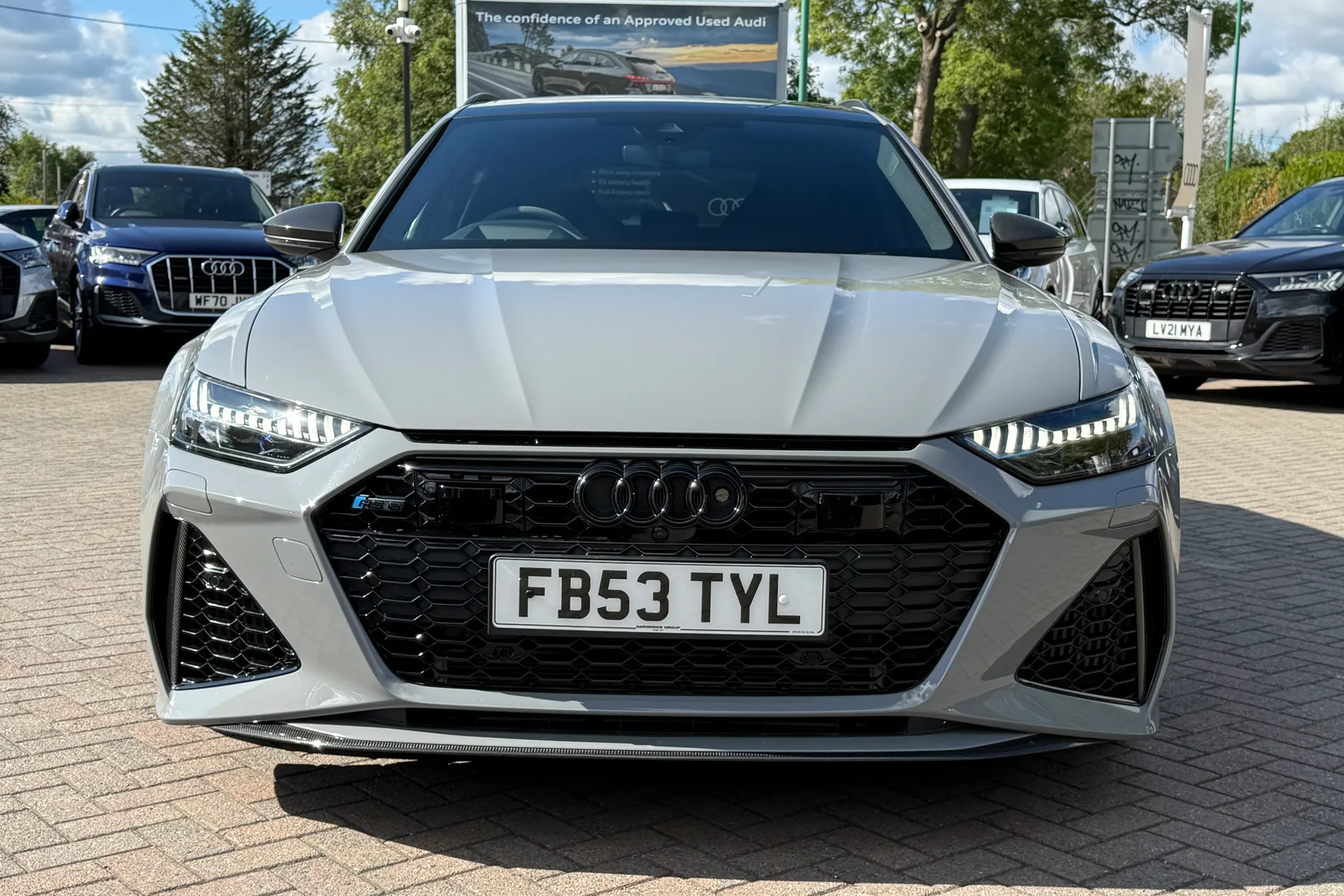 Audi RS6 thumbnail image number 34