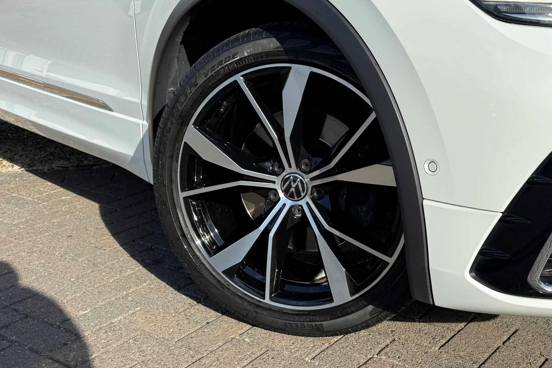 VOLKSWAGEN TIGUAN thumbnail image number 7