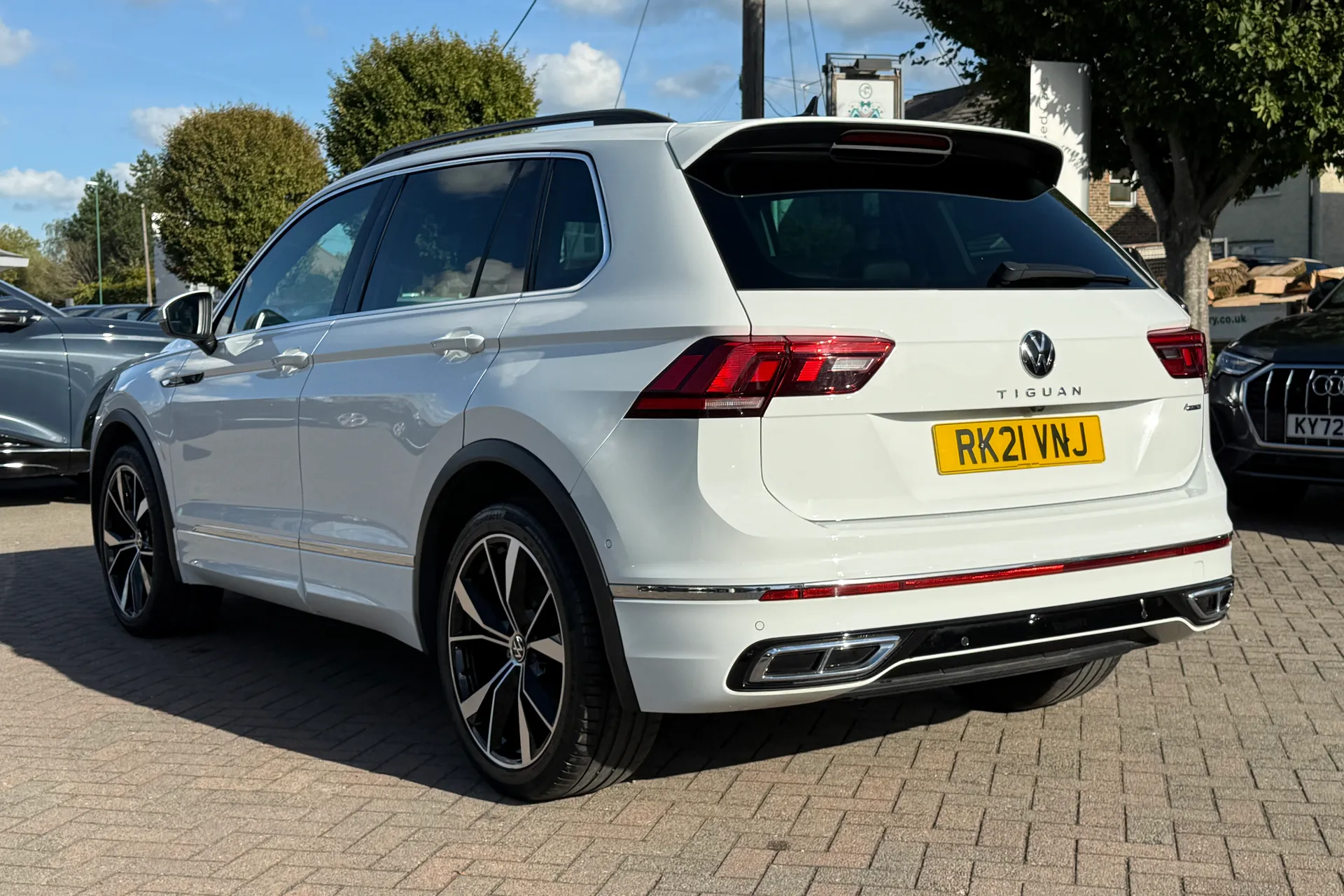 VOLKSWAGEN TIGUAN thumbnail image number 28