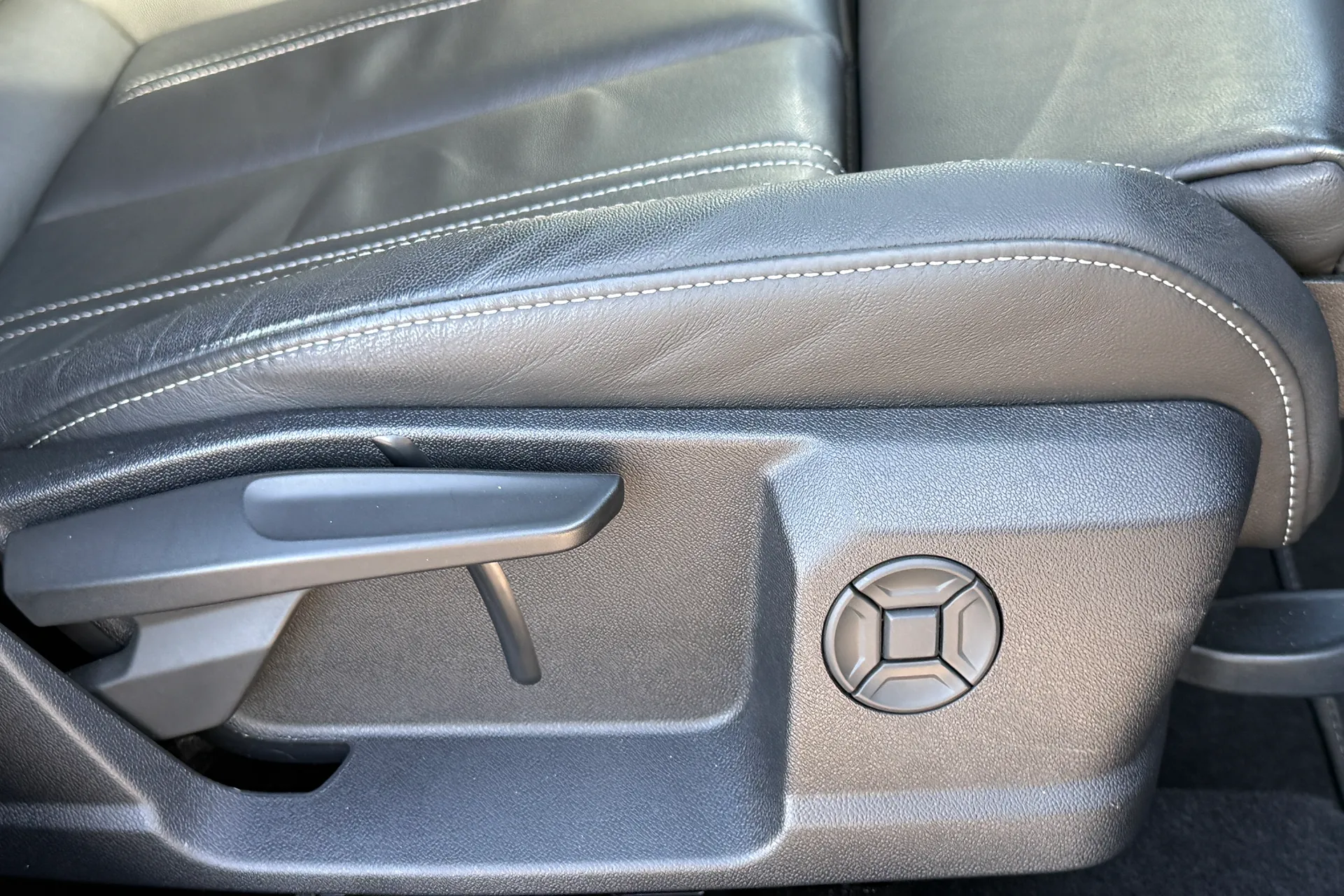 Audi A3 thumbnail image number 22