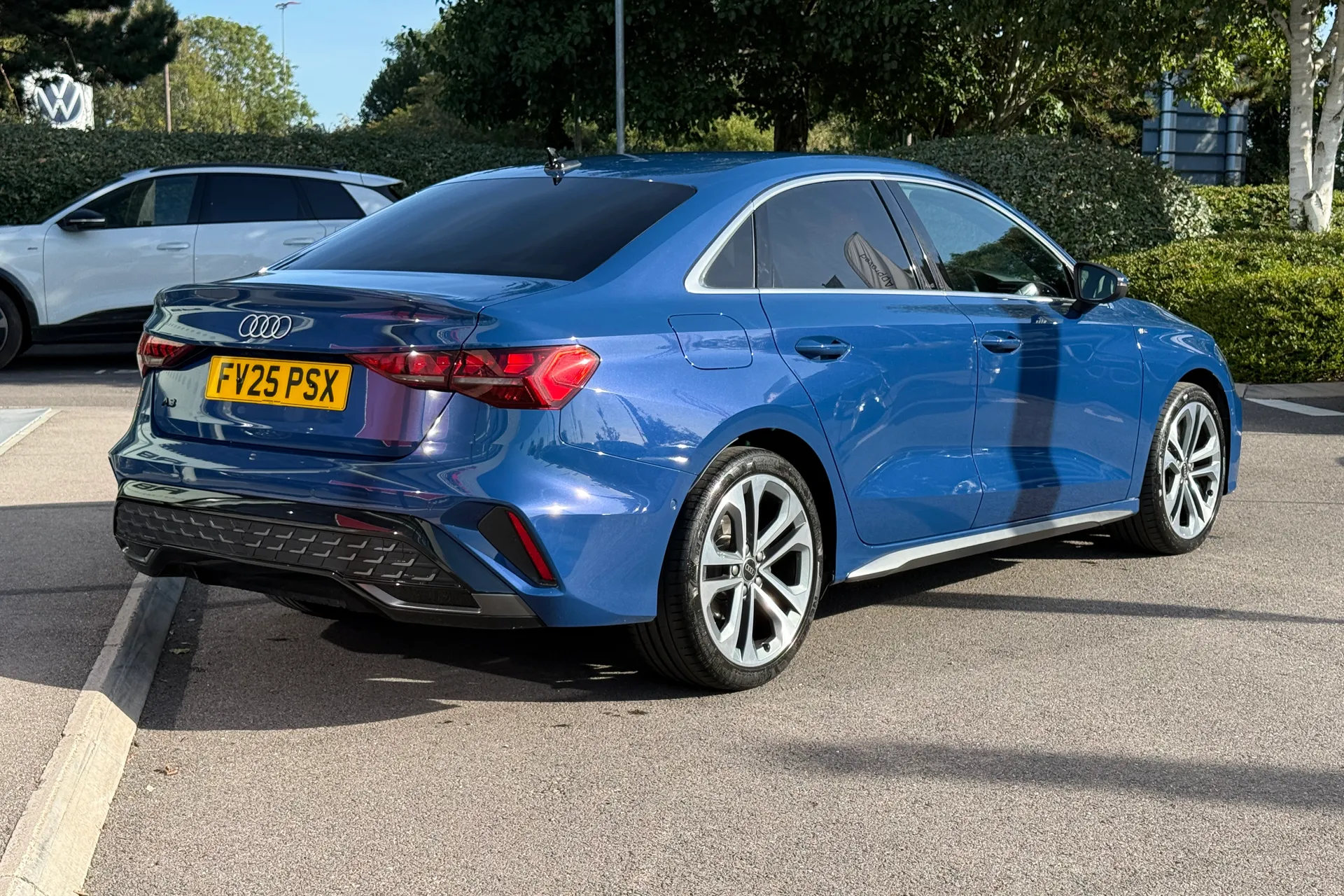 Audi A3 thumbnail image number 10