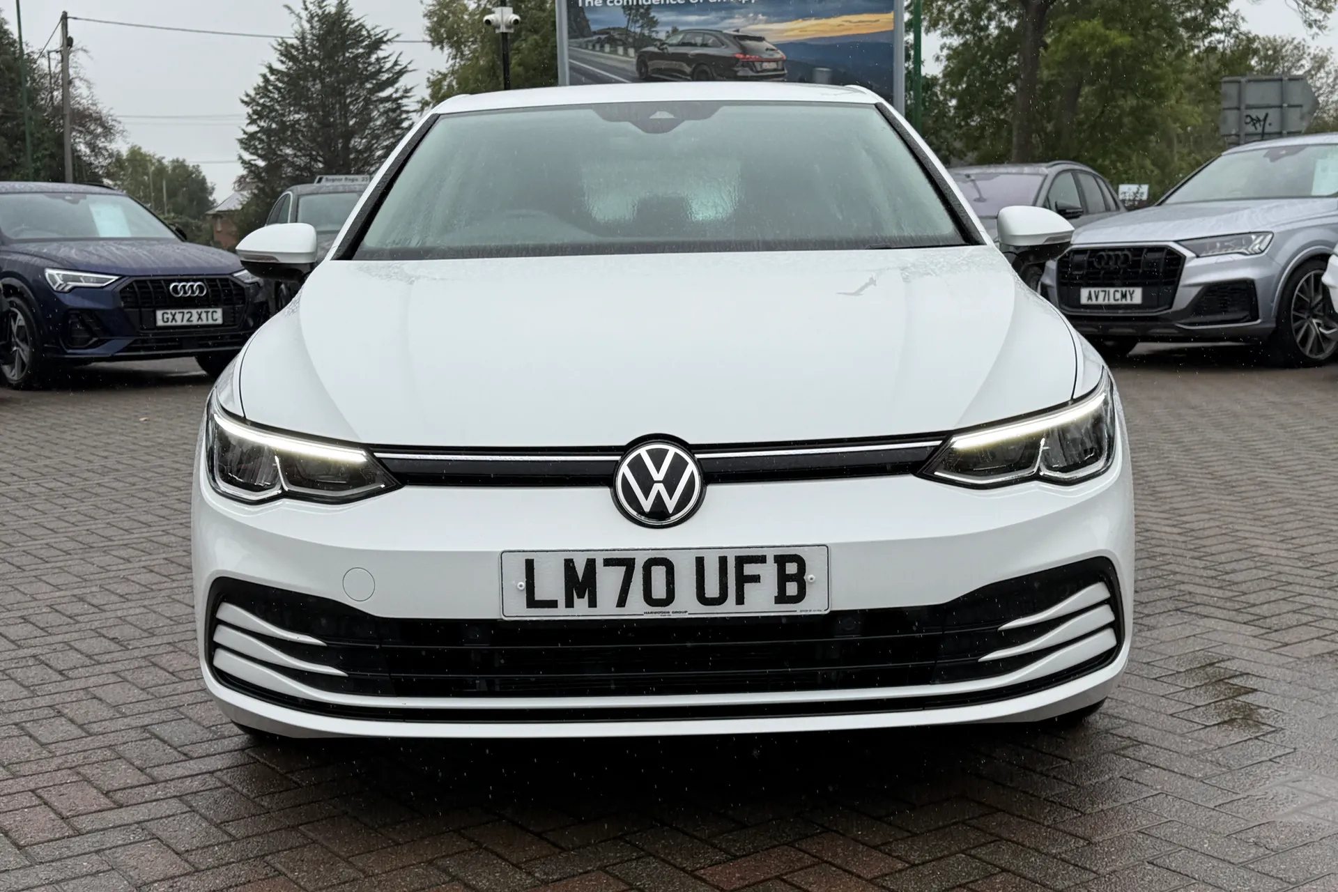 VOLKSWAGEN GOLF thumbnail image number 19