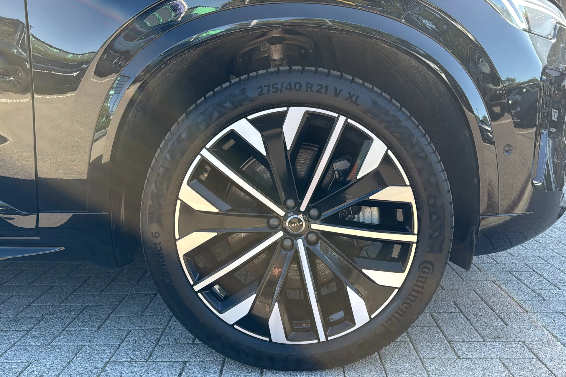 Volvo XC90 thumbnail image number 16