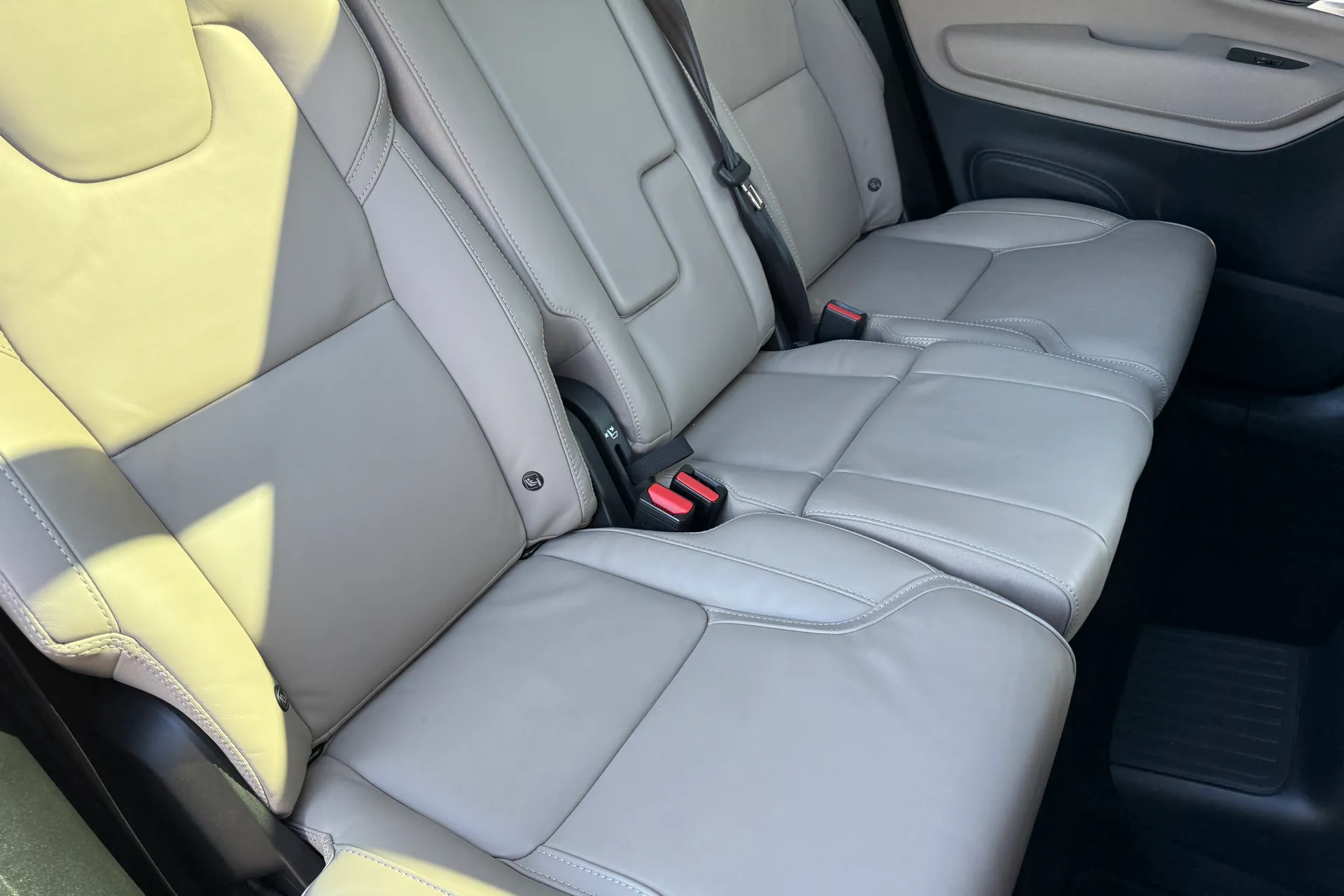Volvo XC90 thumbnail image number 26