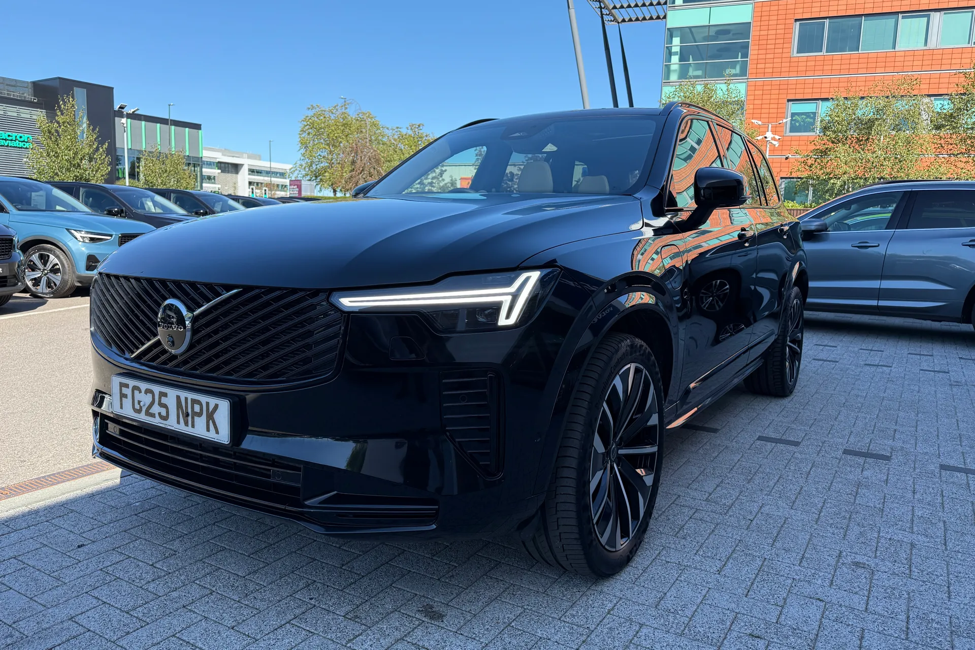 Volvo XC90 thumbnail image number 14