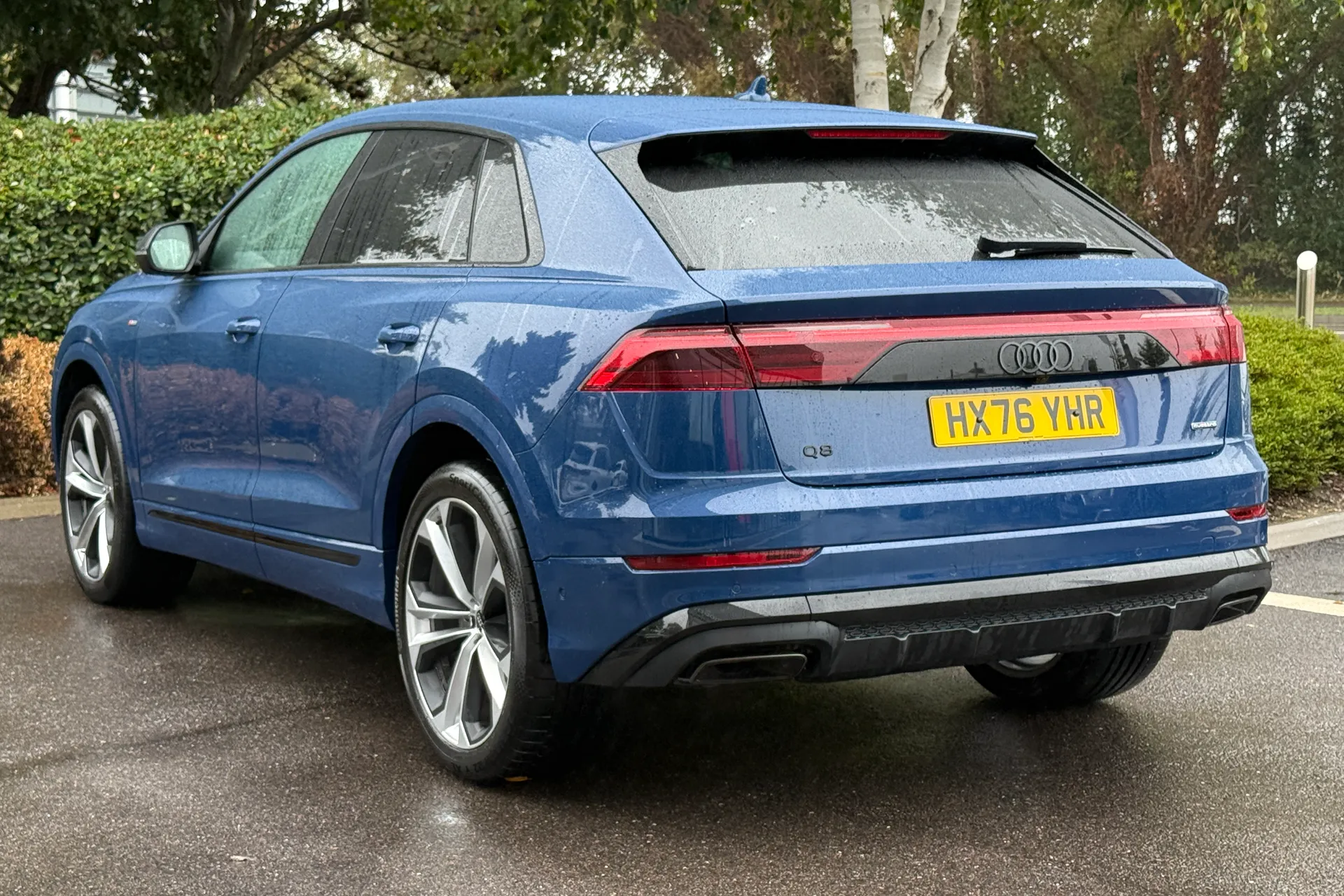 Audi Q8 thumbnail image number 15