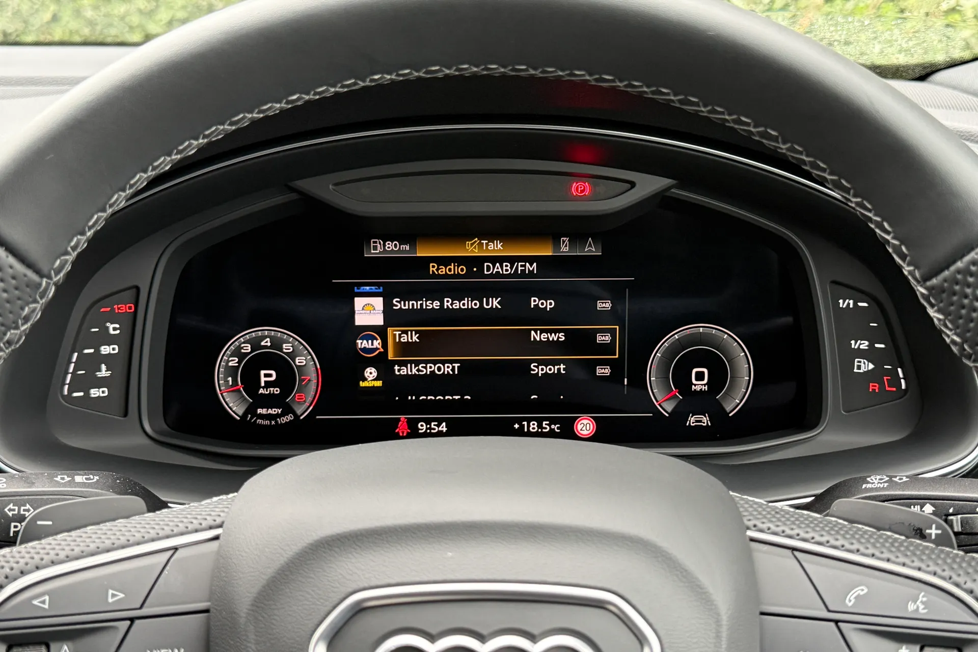 Audi Q8 thumbnail image number 24
