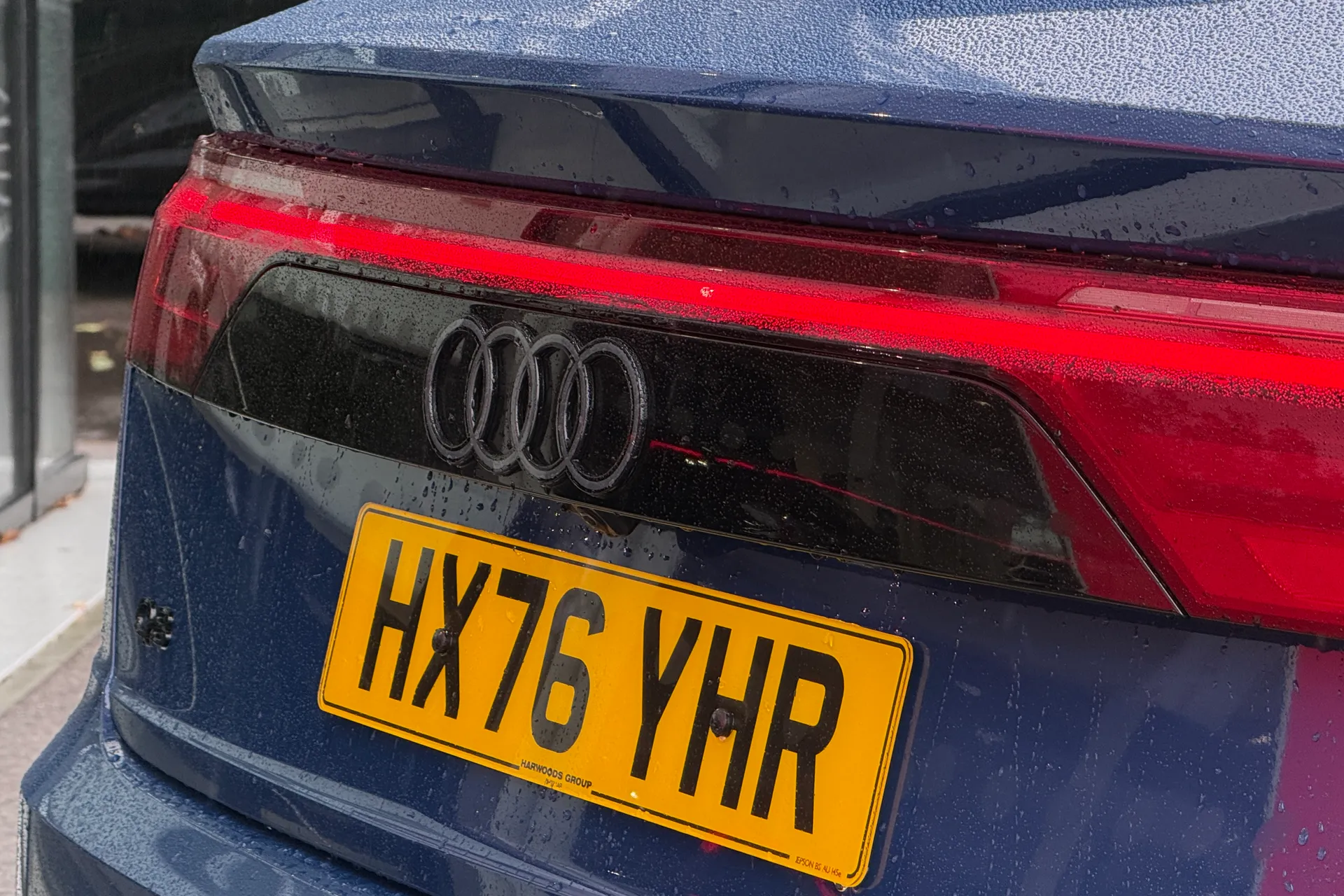 Audi Q8 thumbnail image number 36