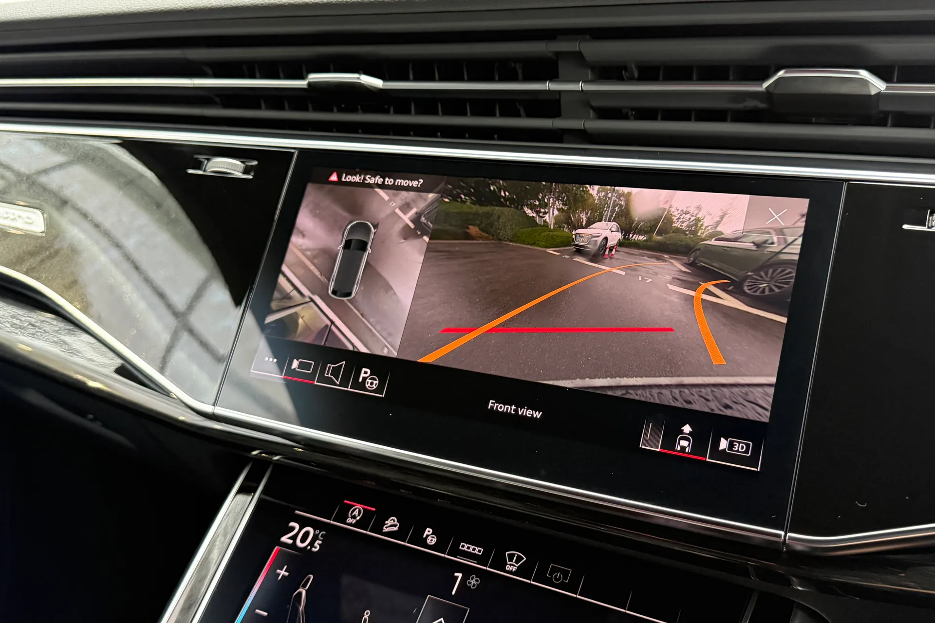 Audi Q8 thumbnail image number 51
