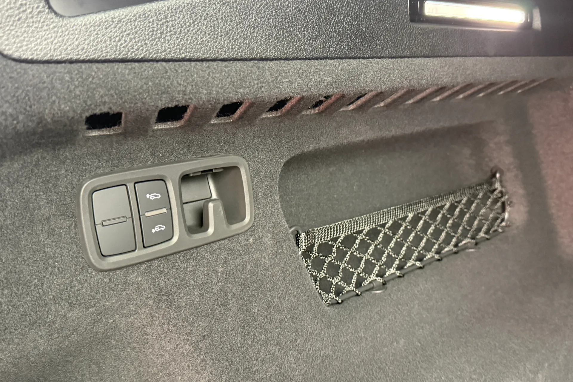 Audi Q8 thumbnail image number 50