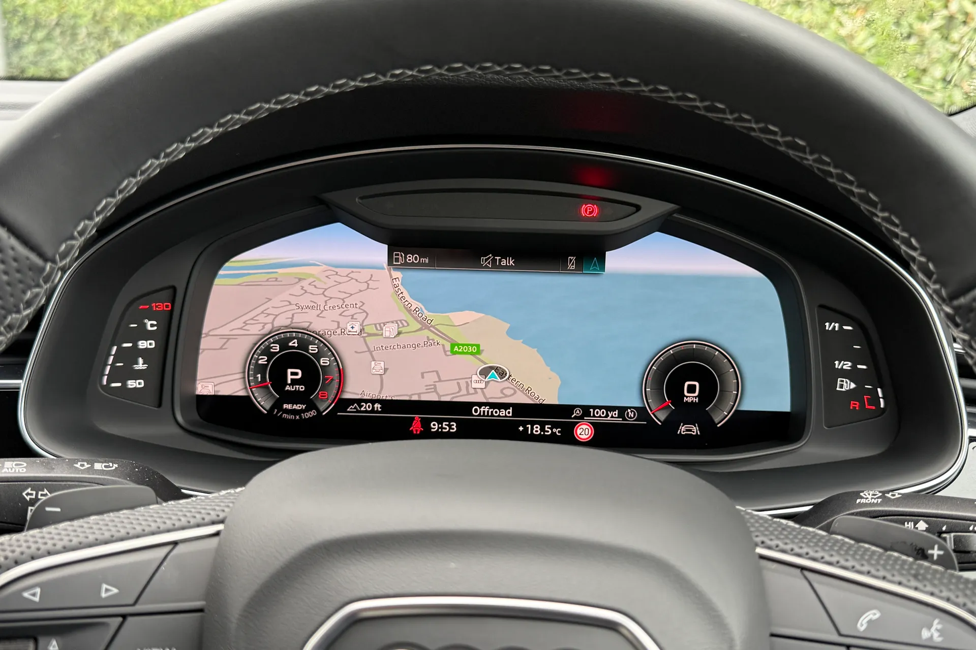 Audi Q8 thumbnail image number 4