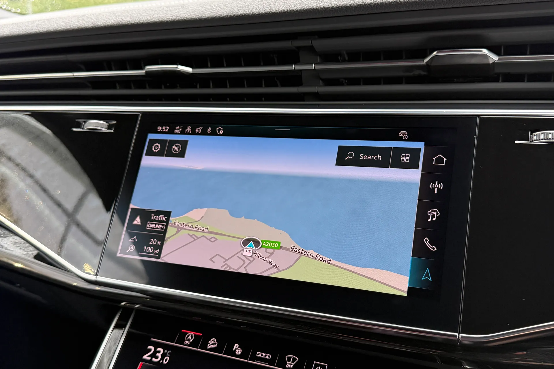 Audi Q8 thumbnail image number 37