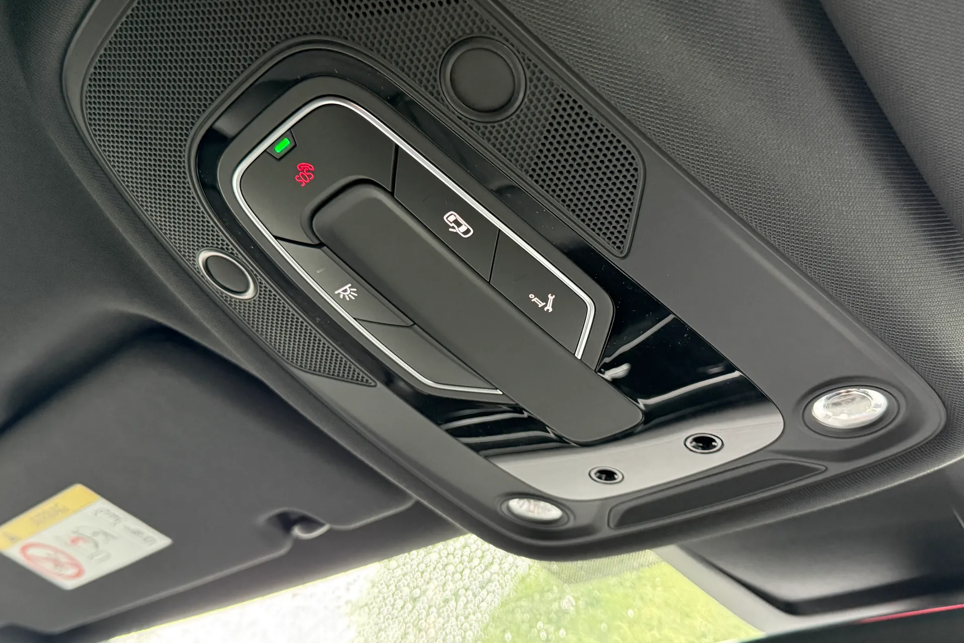 Audi Q8 thumbnail image number 46