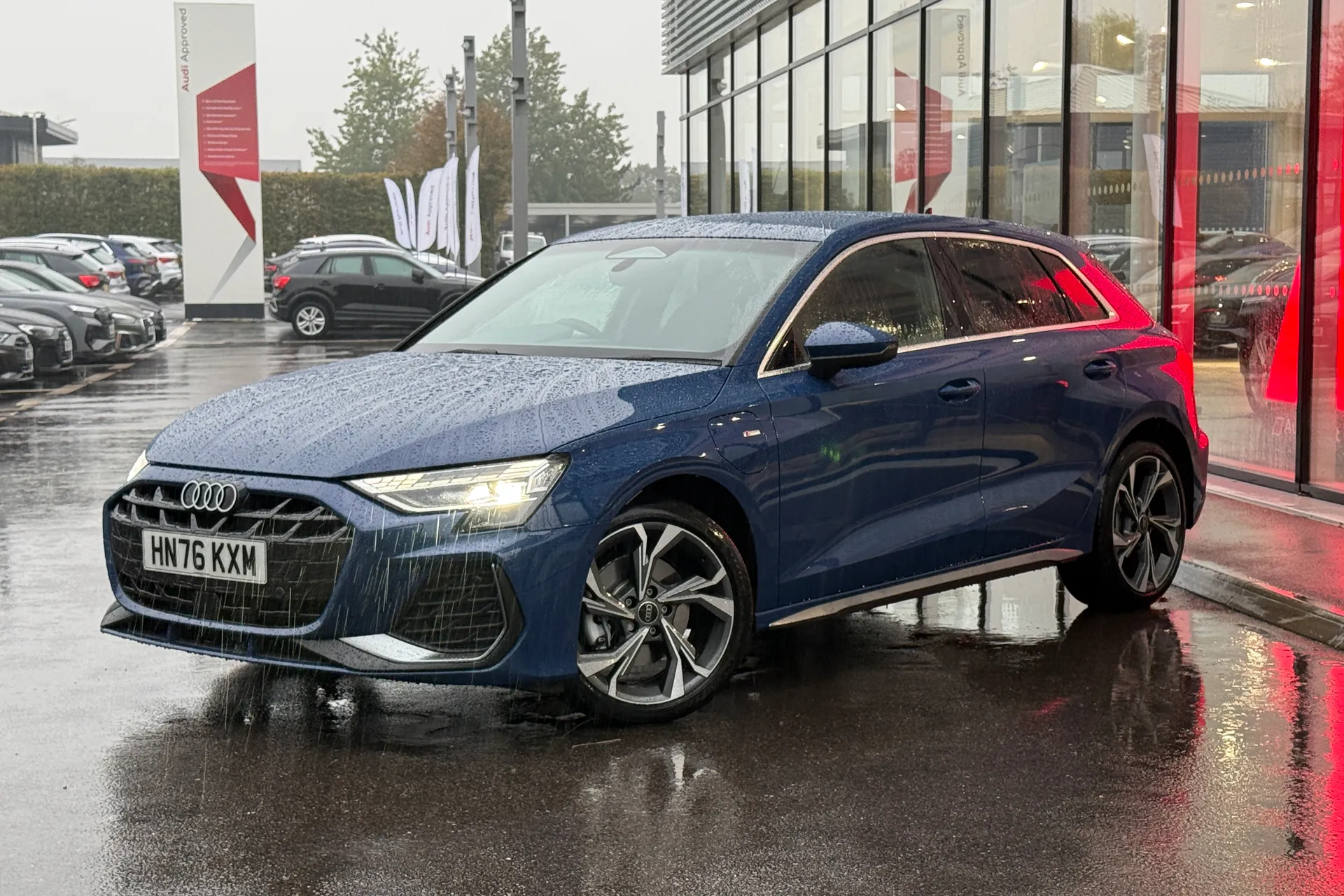Audi A3 thumbnail image number 6
