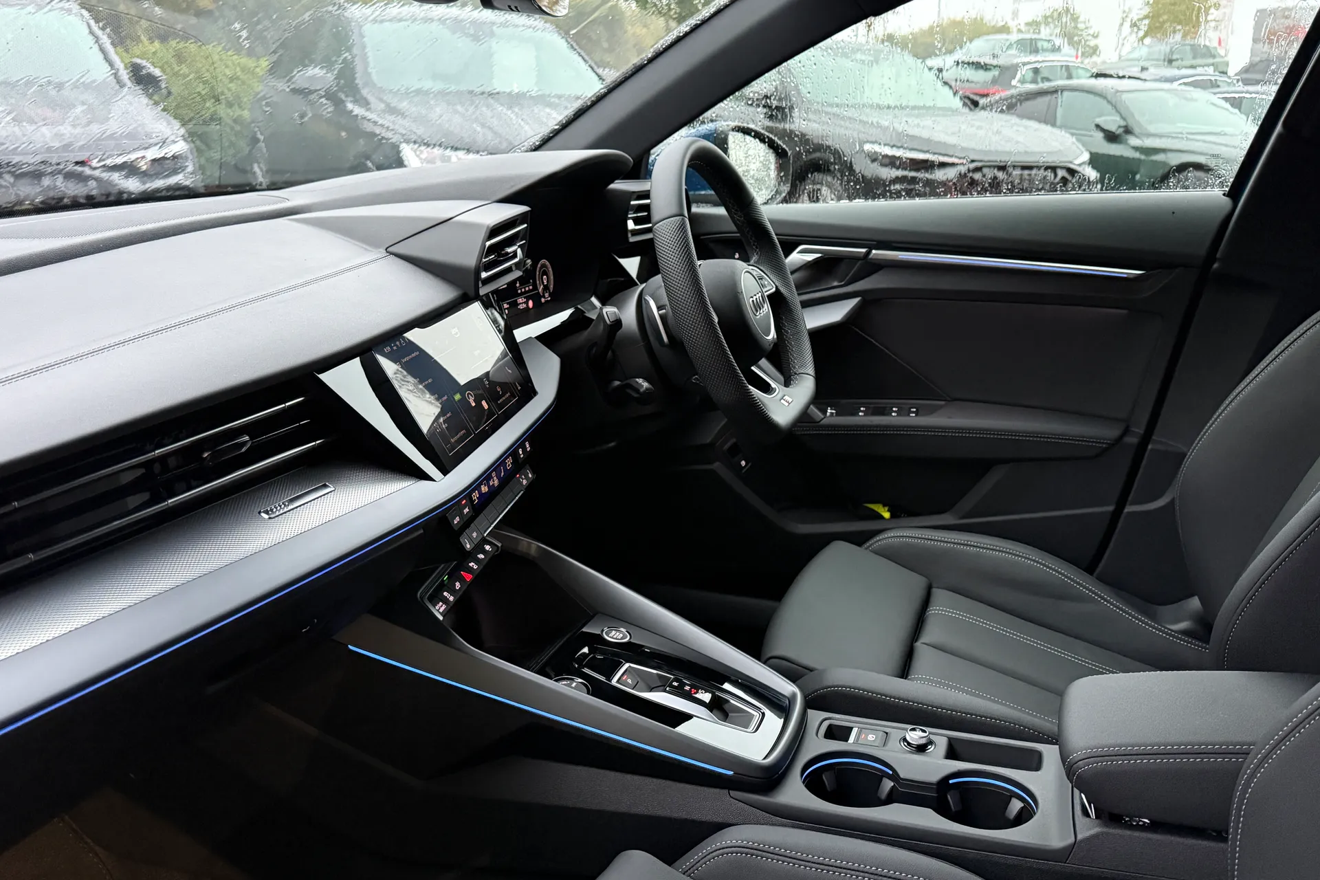 Audi A3 thumbnail image number 32