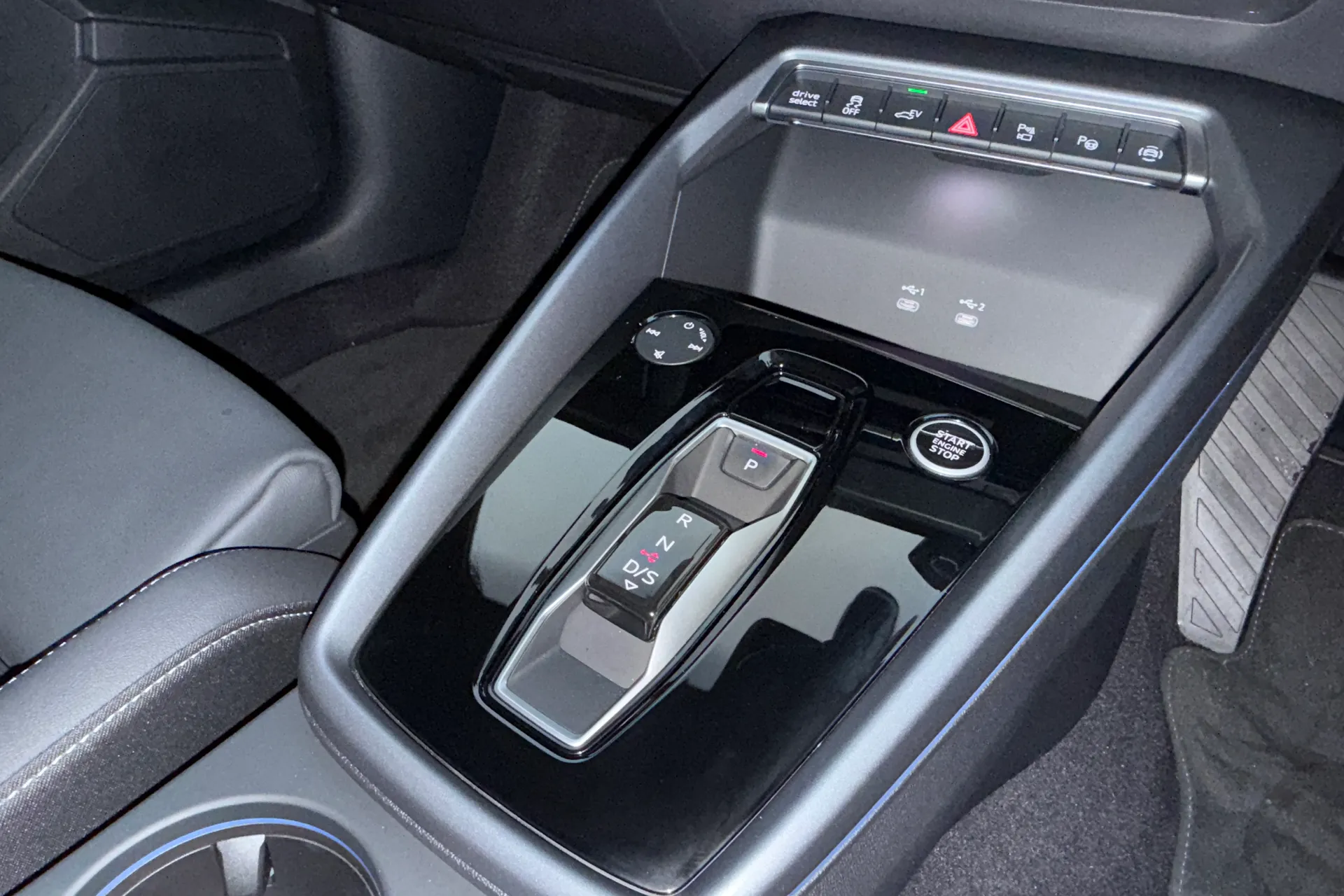 Audi A3 thumbnail image number 45
