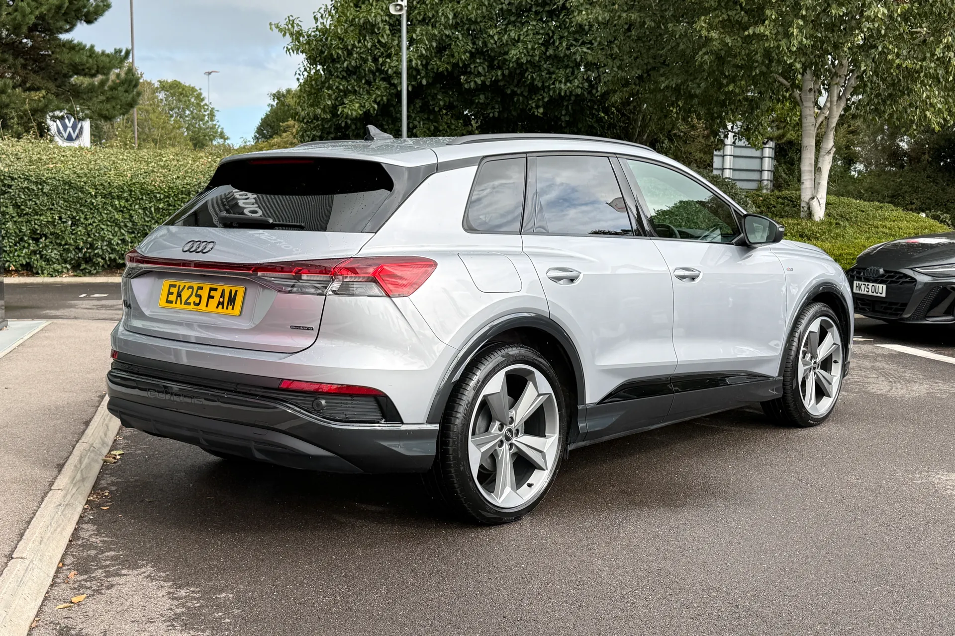 Audi Q4 thumbnail image number 38