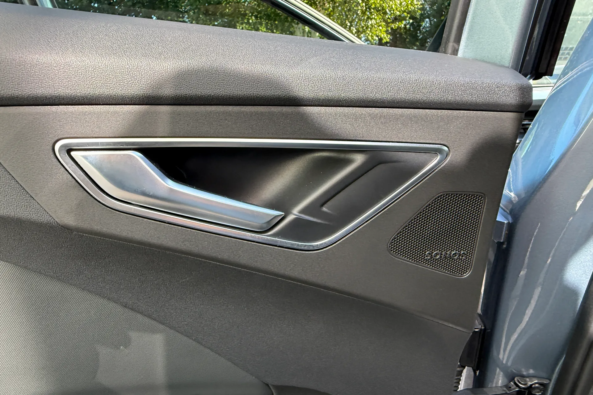 Audi Q4 thumbnail image number 33