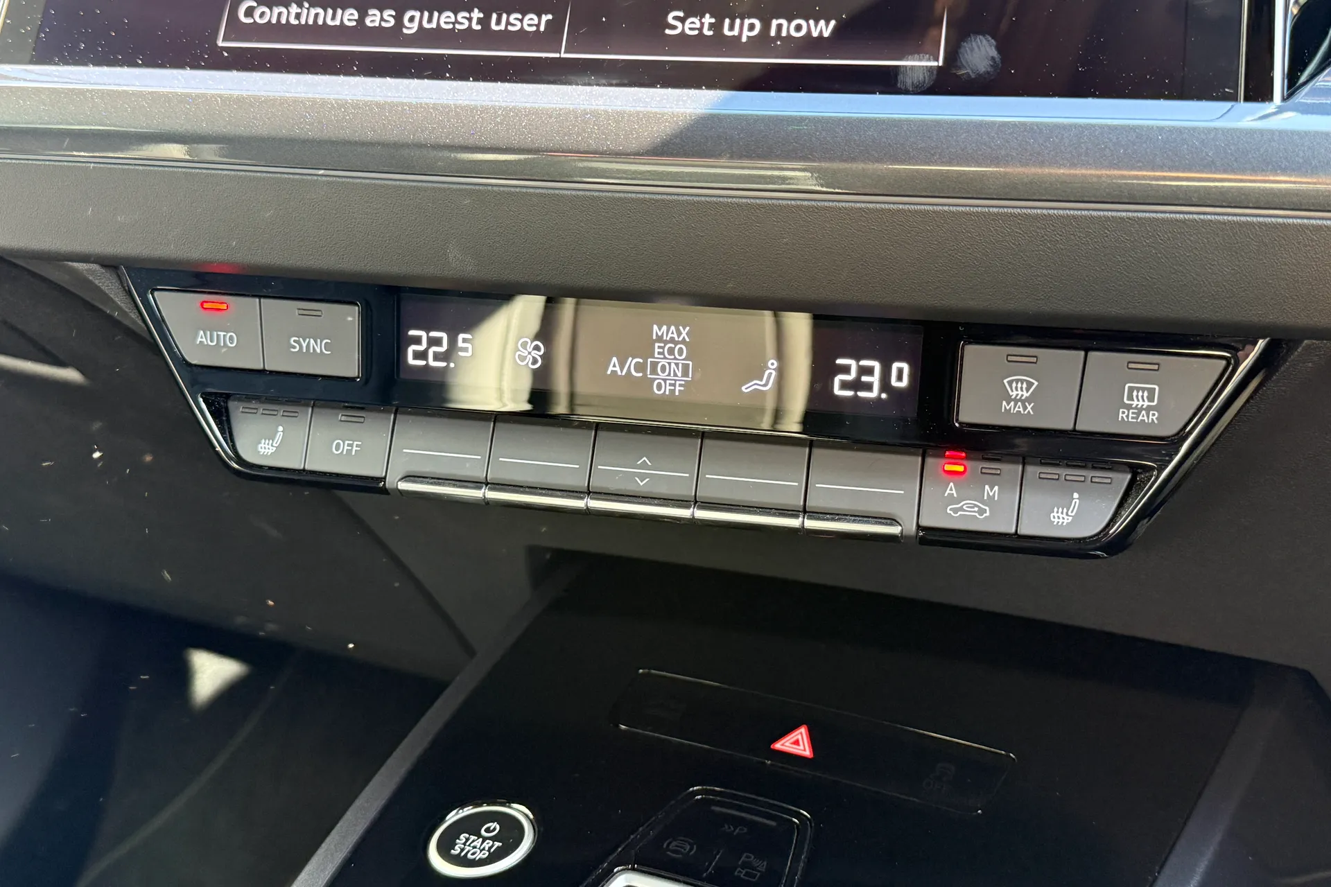 Audi Q4 thumbnail image number 26