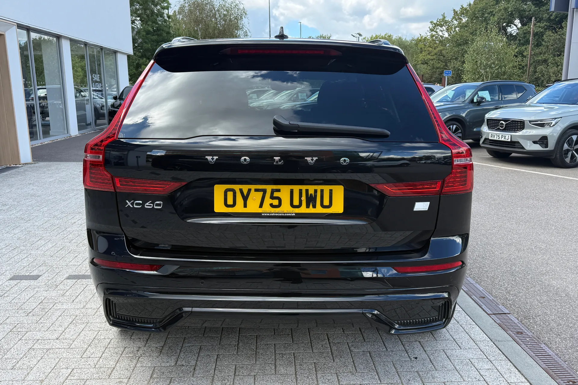 Volvo XC60 thumbnail image number 9