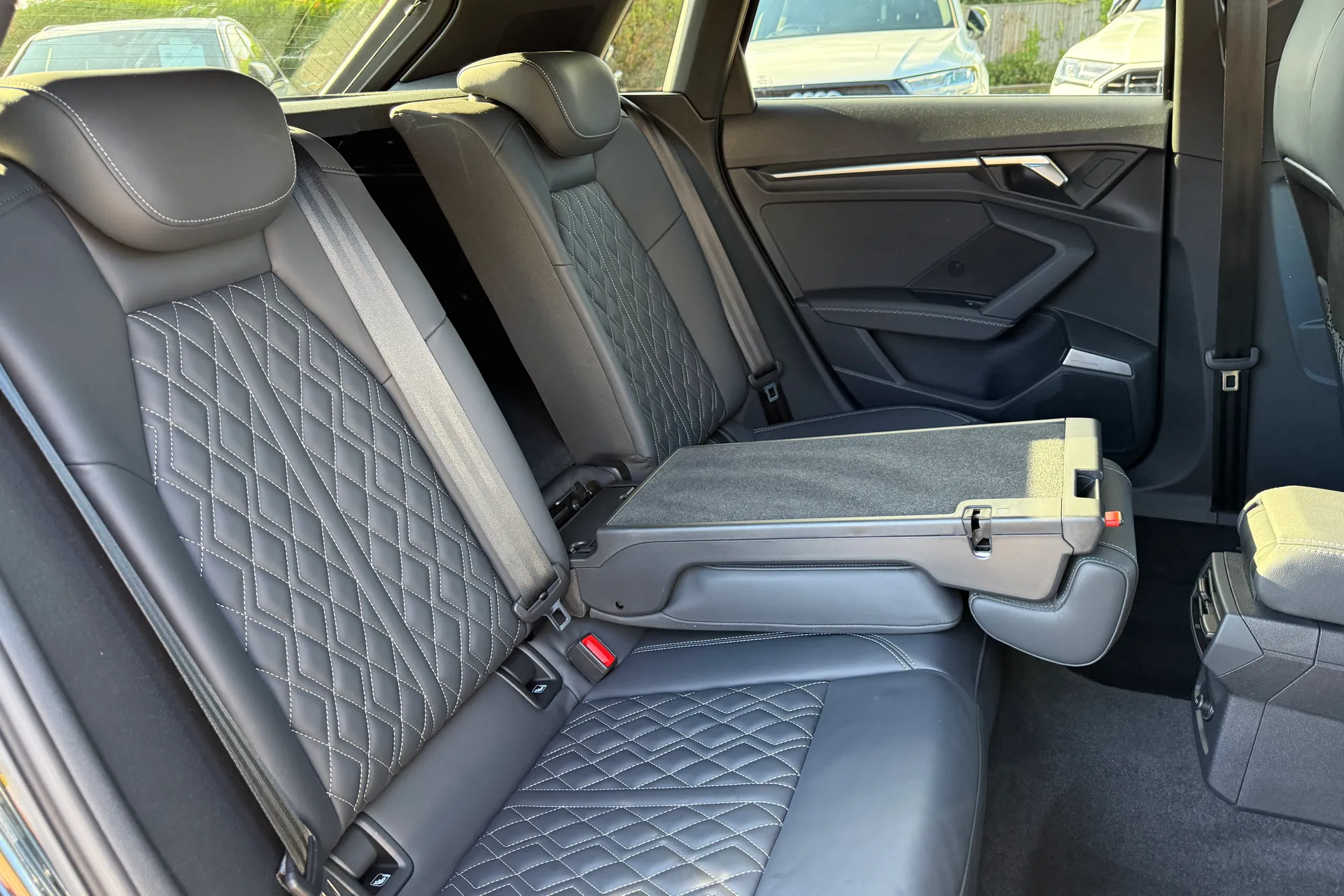 Audi A3 thumbnail image number 48