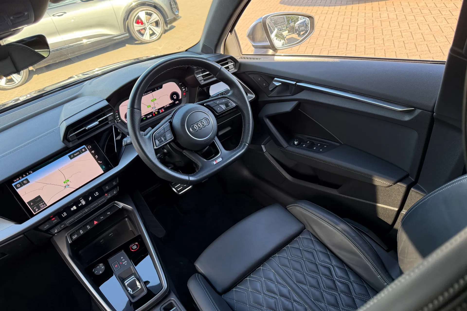 Audi A3 thumbnail image number 43