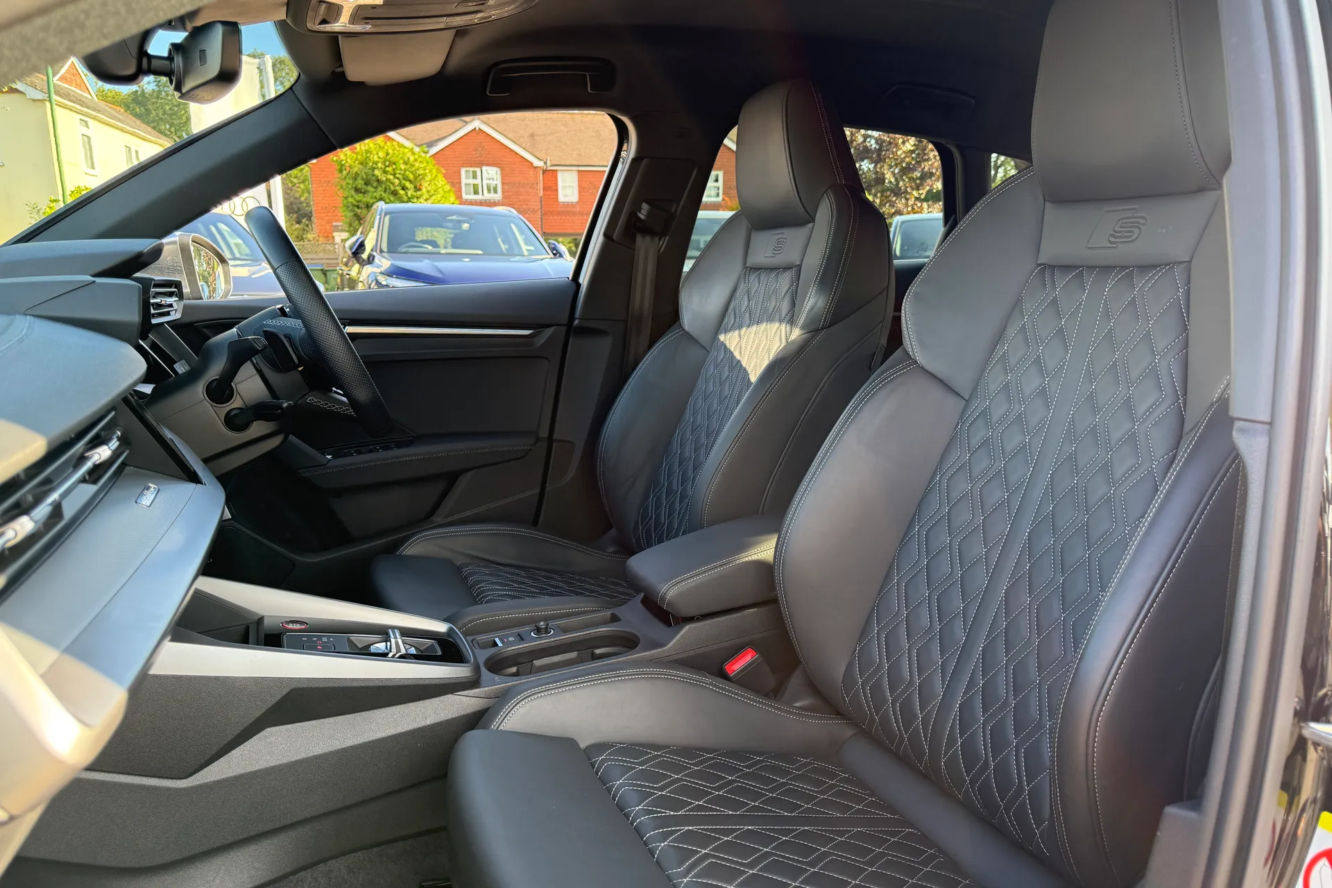 Audi A3 thumbnail image number 32
