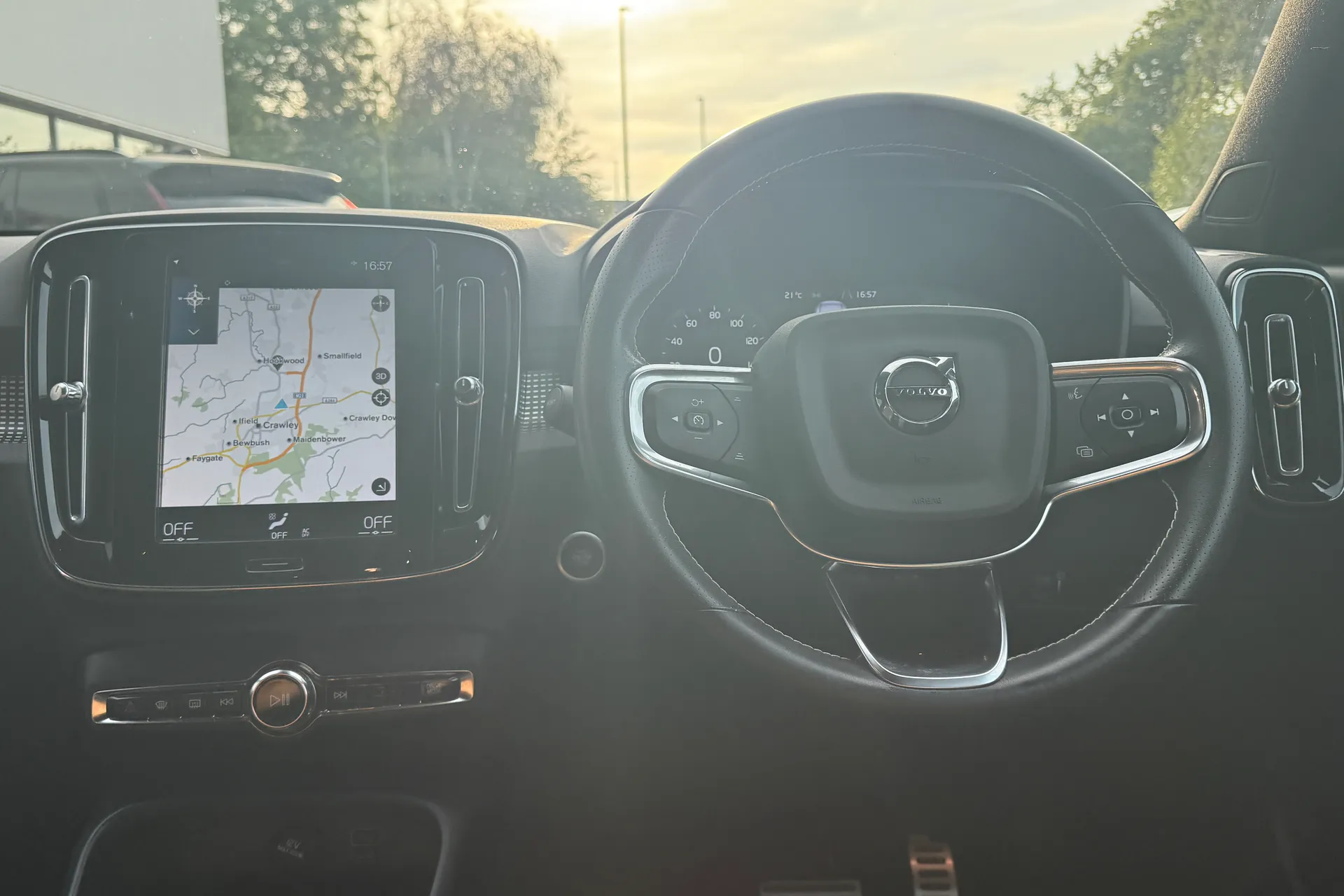 Volvo XC40 thumbnail image number 33