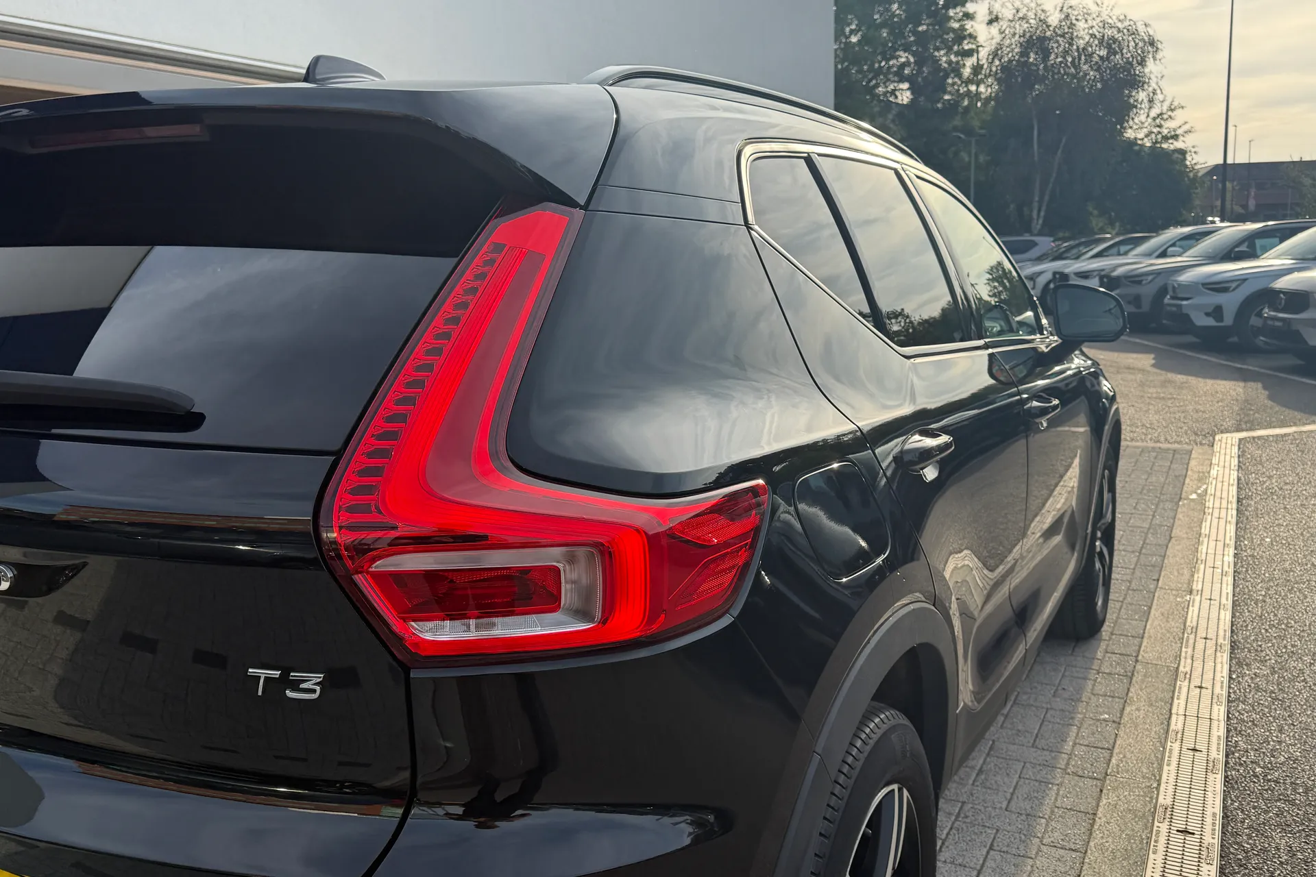 Volvo XC40 thumbnail image number 17