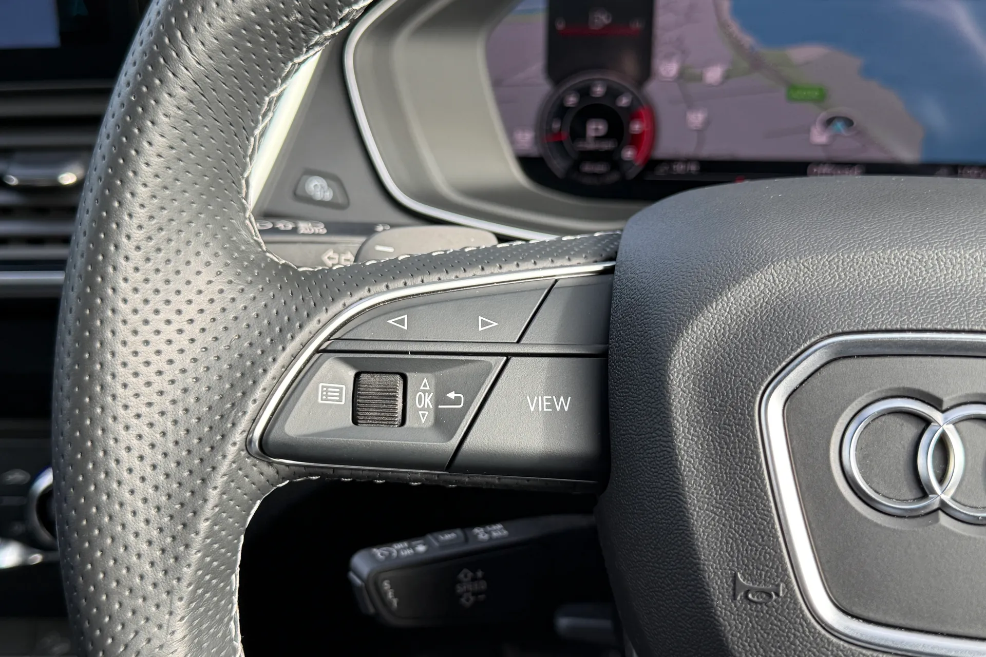 Audi Q5 thumbnail image number 56