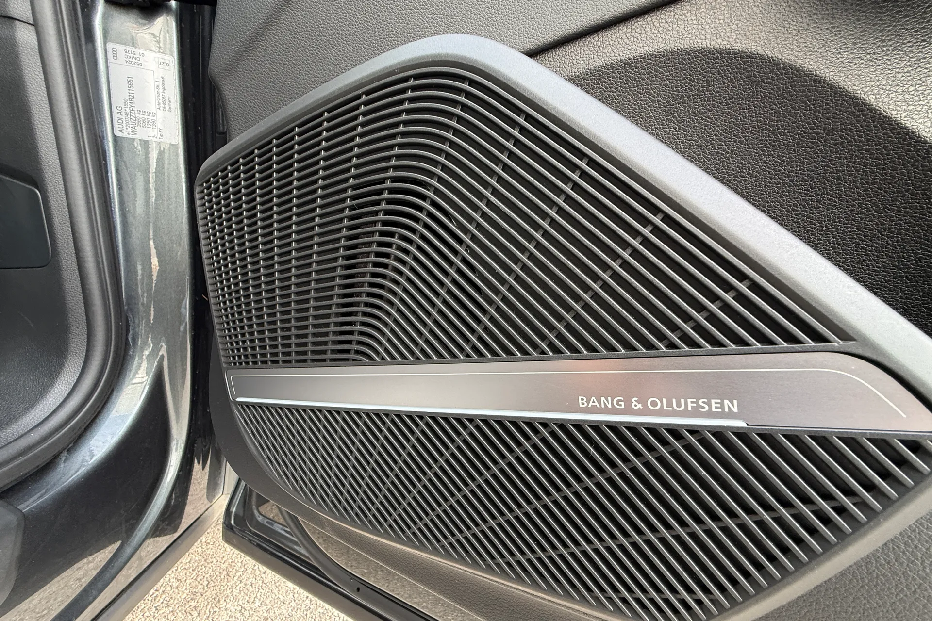 Audi Q5 thumbnail image number 32