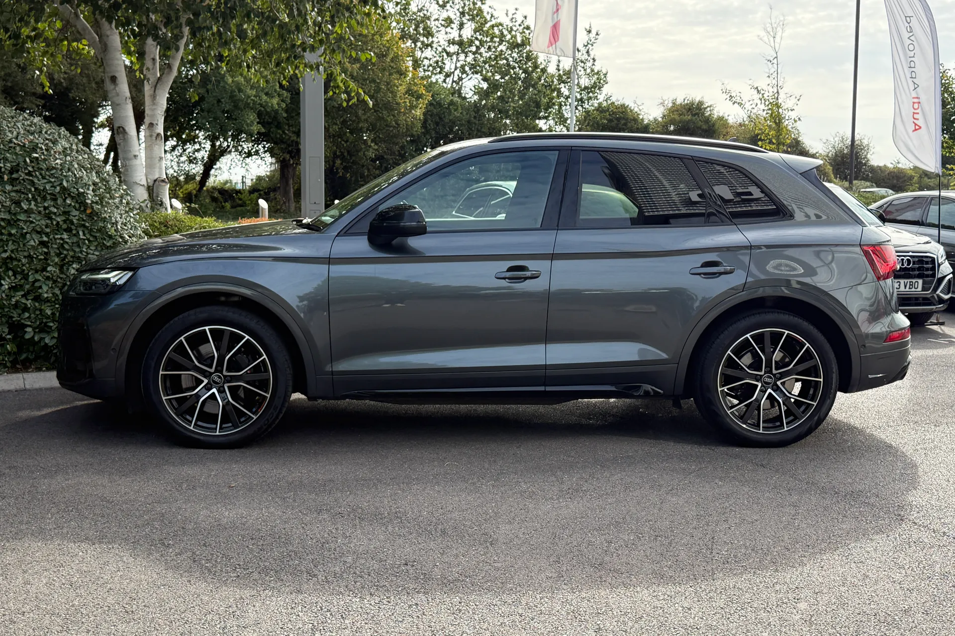 Audi Q5 thumbnail image number 43