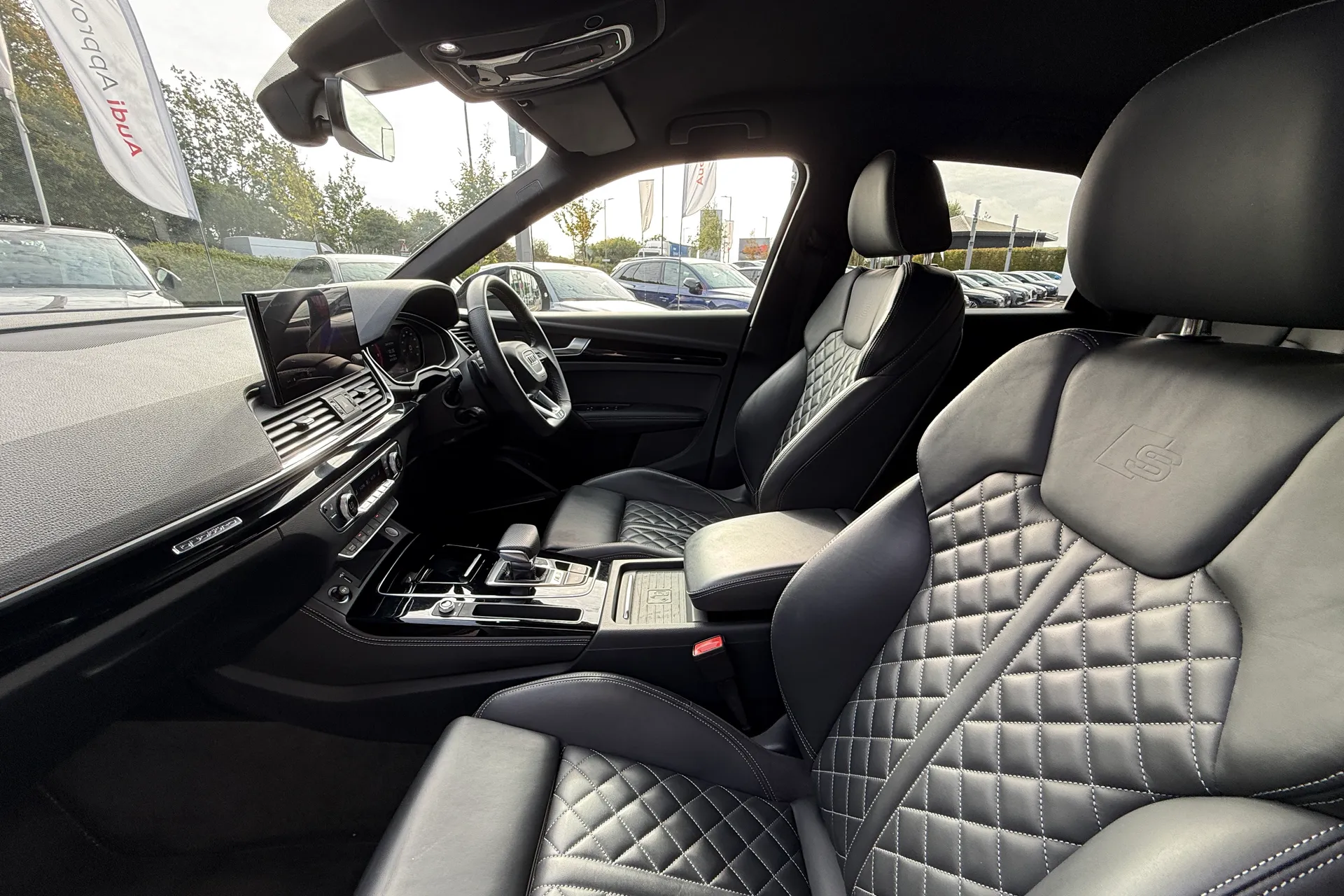 Audi Q5 thumbnail image number 41