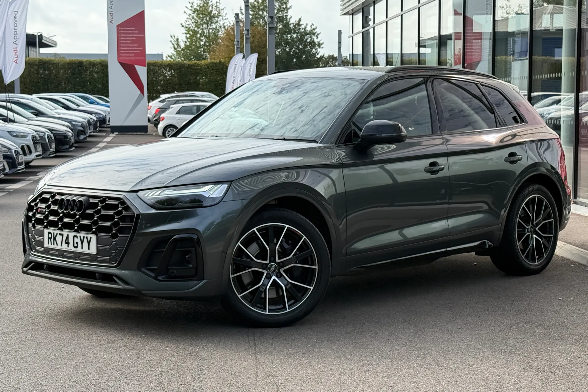 Audi Q5 thumbnail image number 10